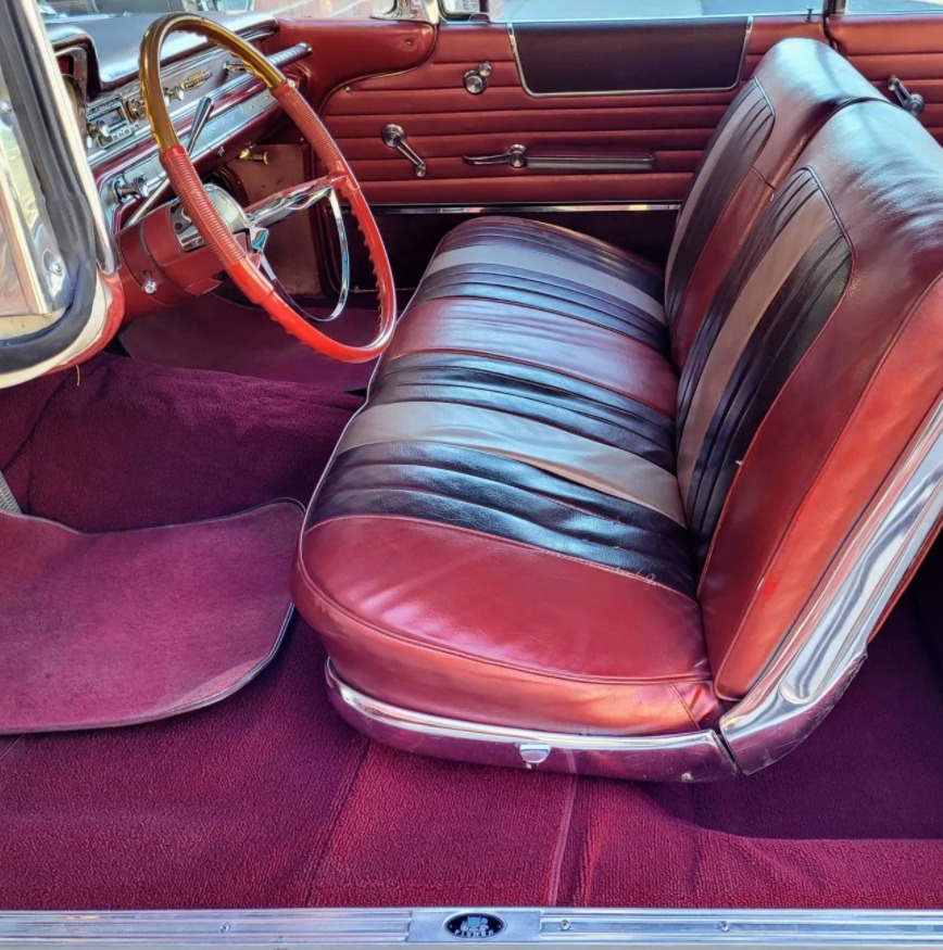 Used 1960 Pontiac Bonneville Bubble Top | St. Petersburg, FL