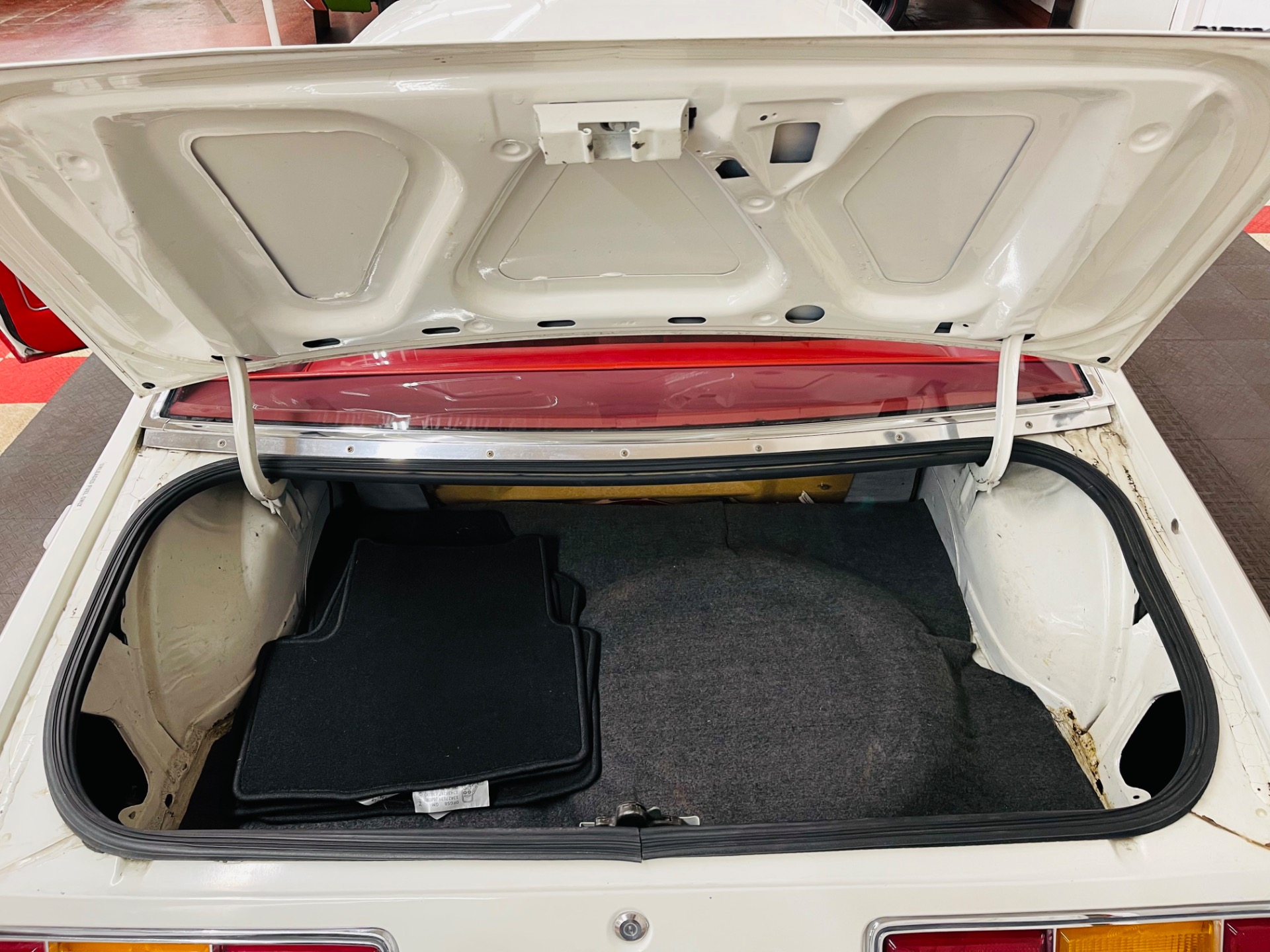 Used 1976 Ford Mustang - COUPE - MPG SERIES - LOW ORIGINAL MILES - SEE VIDEO | Mundelein, IL