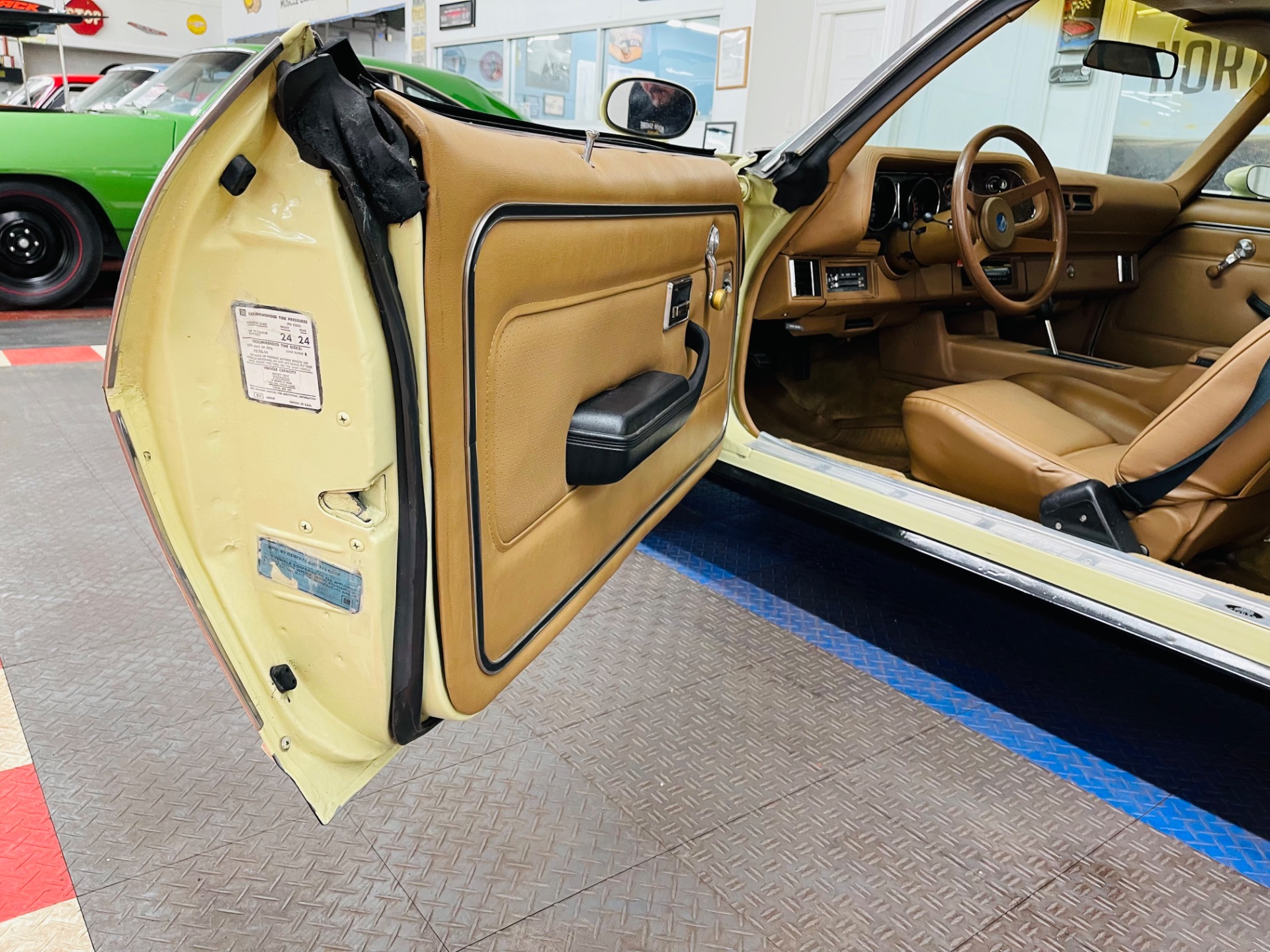 Used 1974 Chevrolet Camaro - FUEL INJECTED RAMJET 350 ENGINE - SEE VIDEO | St. Petersburg, FL