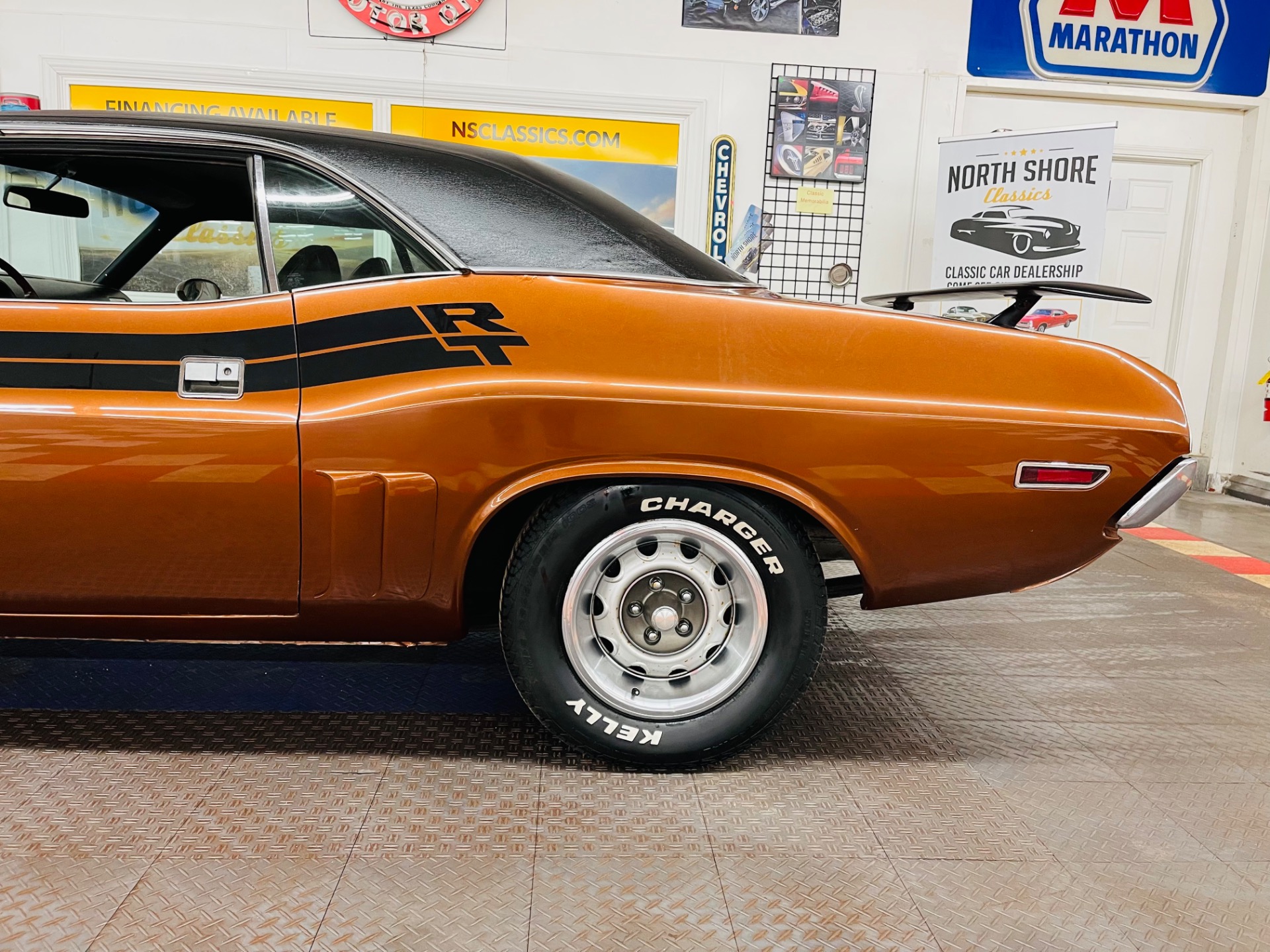 Used 1971 Dodge Challenger - R/T HEMI -  4 SPEED MANUAL TRANS - | Mundelein, IL