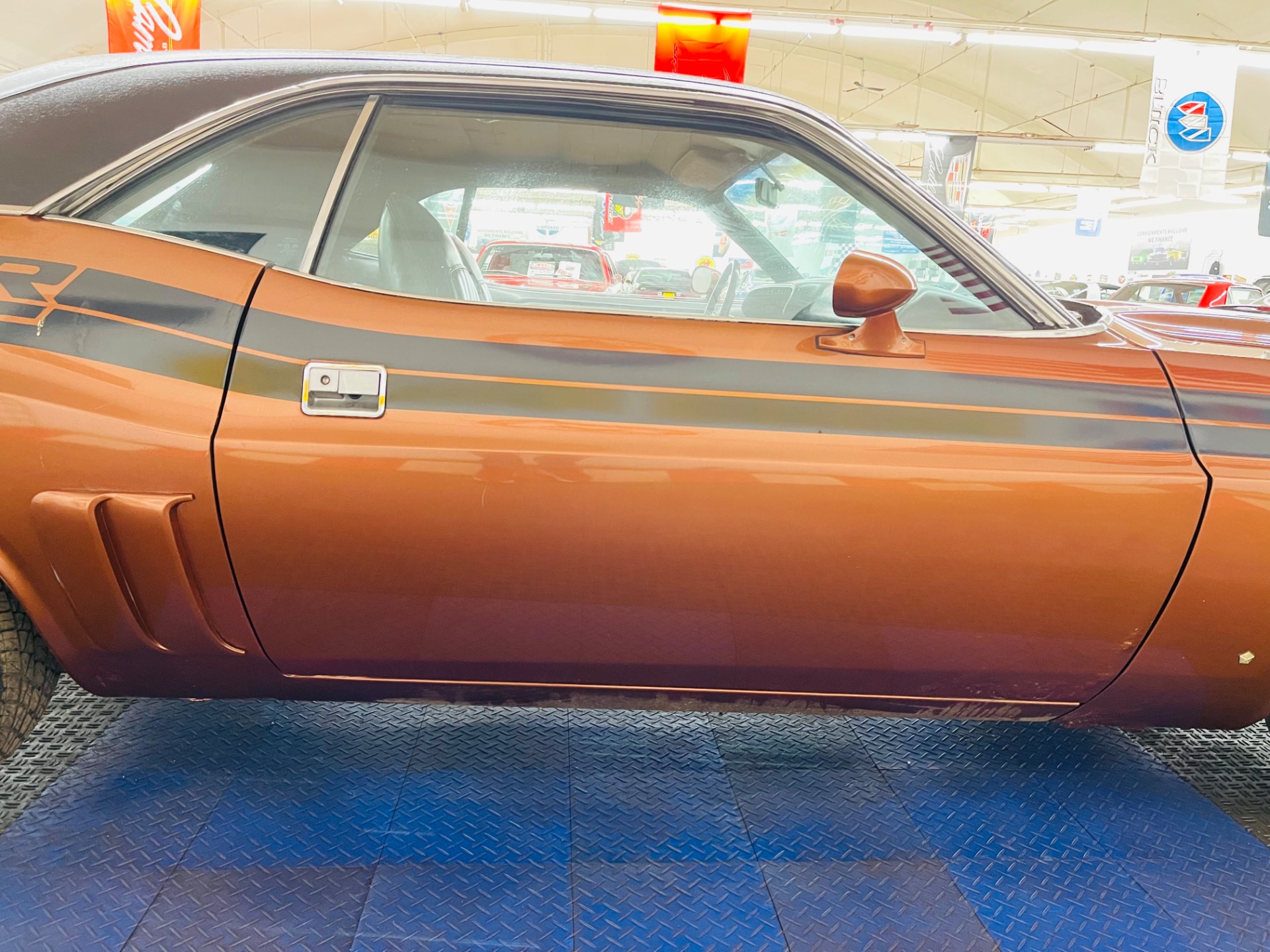 Used 1971 Dodge Challenger - R/T HEMI -  4 SPEED MANUAL TRANS - | Mundelein, IL