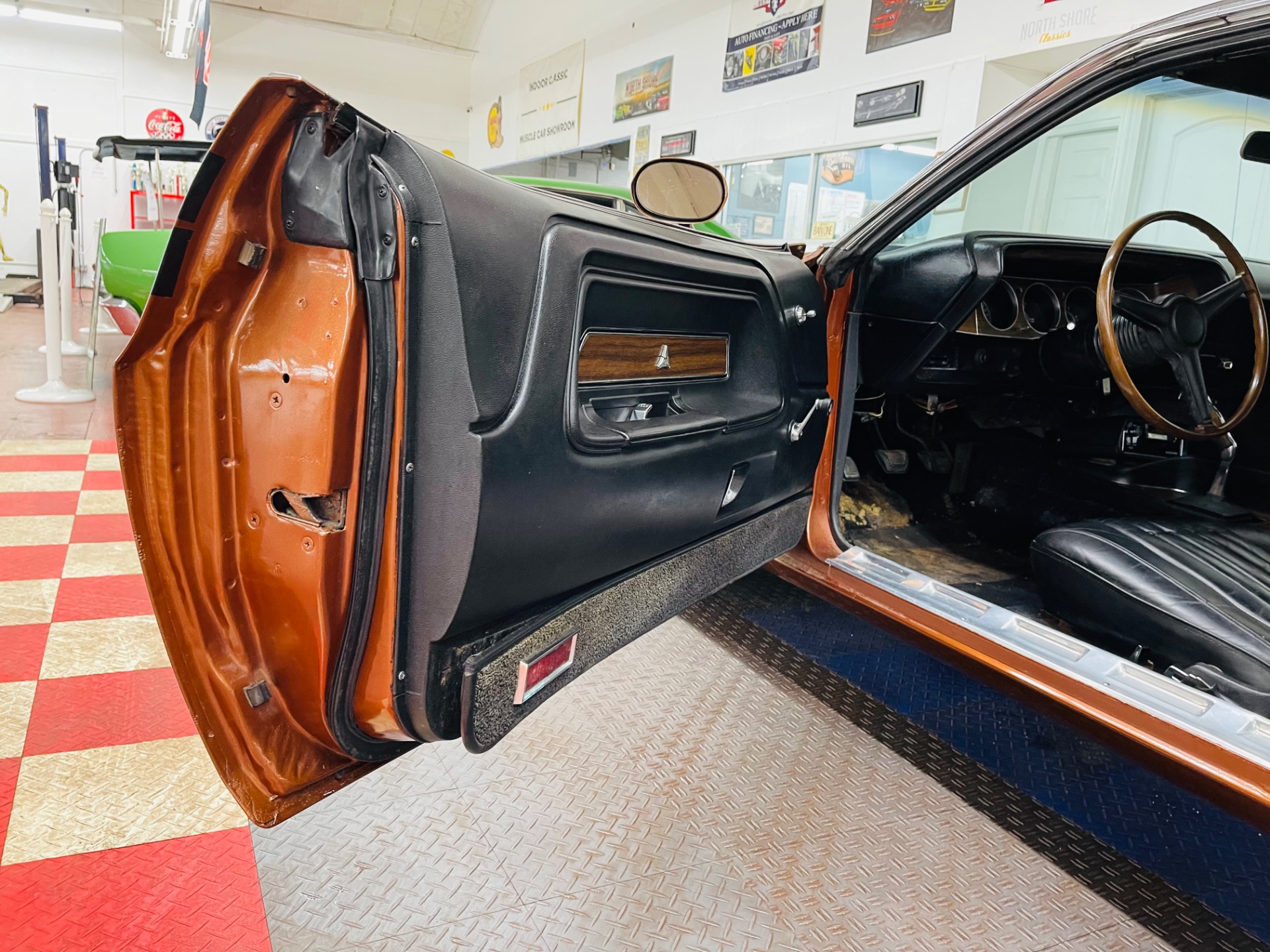 Used 1971 Dodge Challenger - R/T HEMI -  4 SPEED MANUAL TRANS - | Mundelein, IL