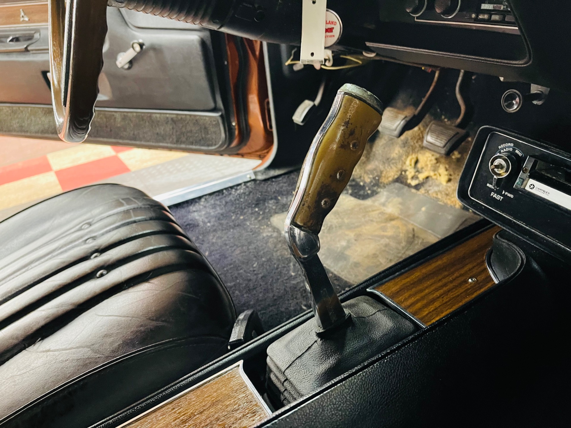 Used 1971 Dodge Challenger - R/T HEMI -  4 SPEED MANUAL TRANS - | Mundelein, IL
