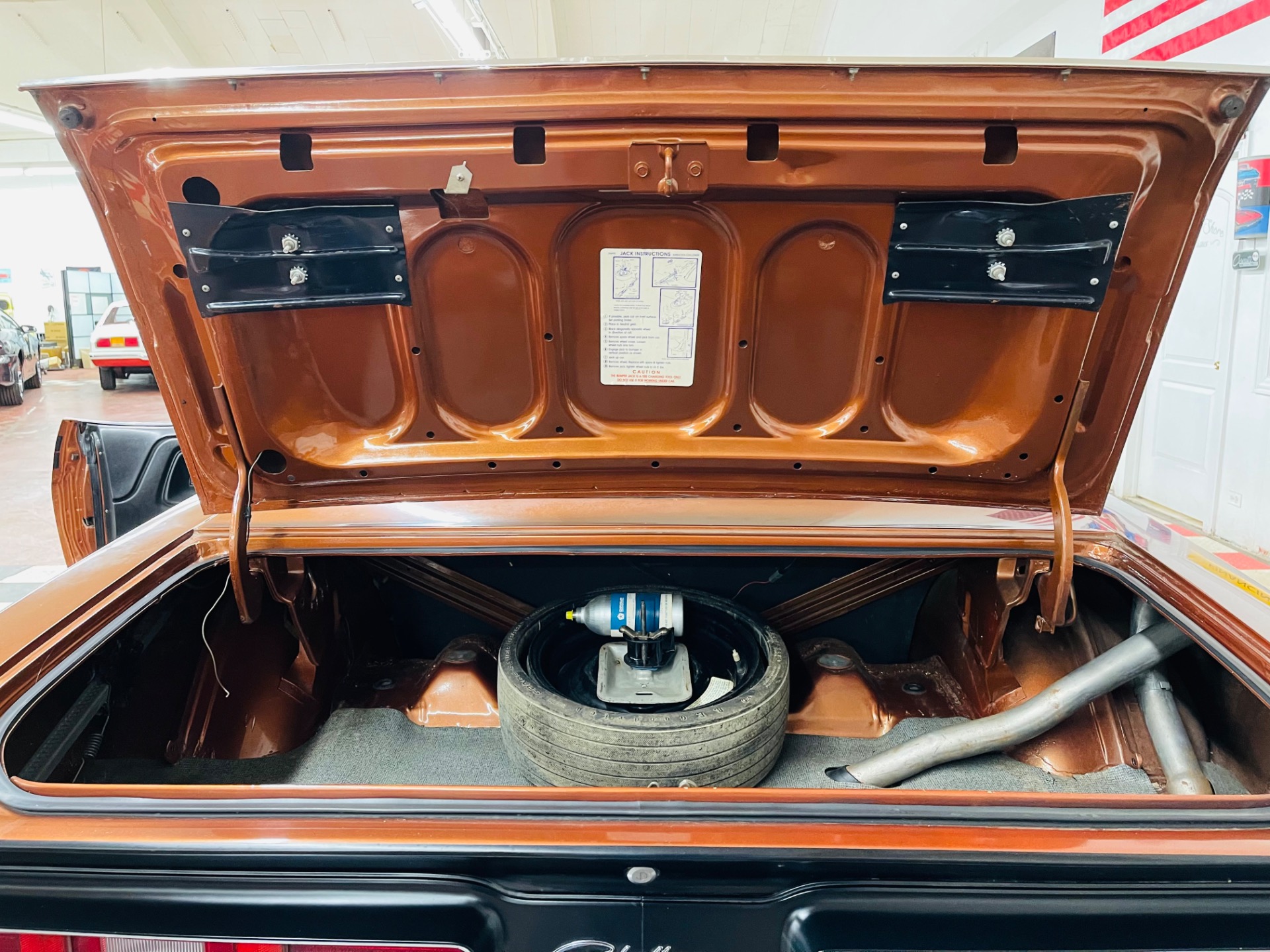 Used 1971 Dodge Challenger - R/T HEMI -  4 SPEED MANUAL TRANS - | Mundelein, IL