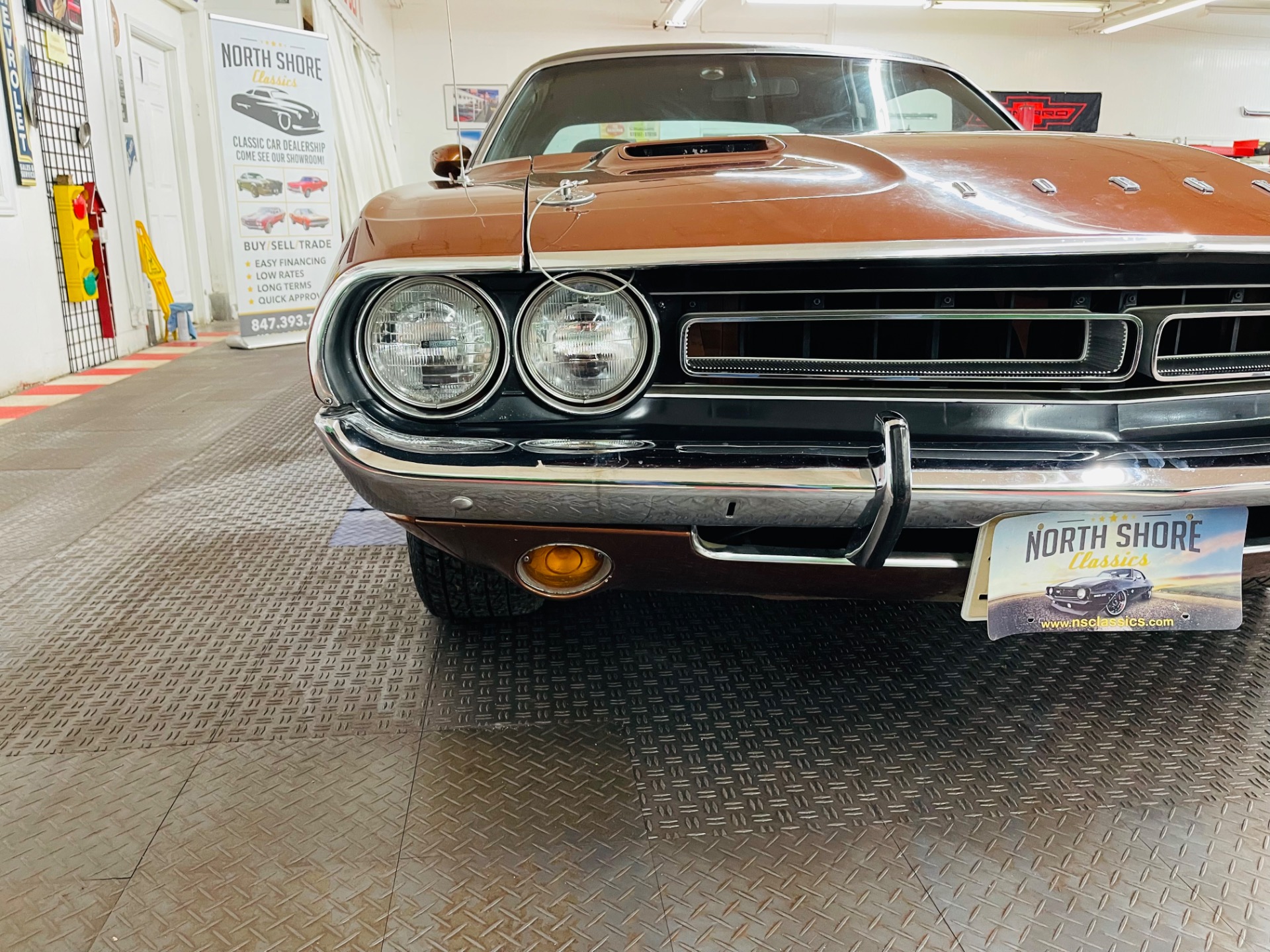 Used 1971 Dodge Challenger - R/T HEMI -  4 SPEED MANUAL TRANS - | Mundelein, IL
