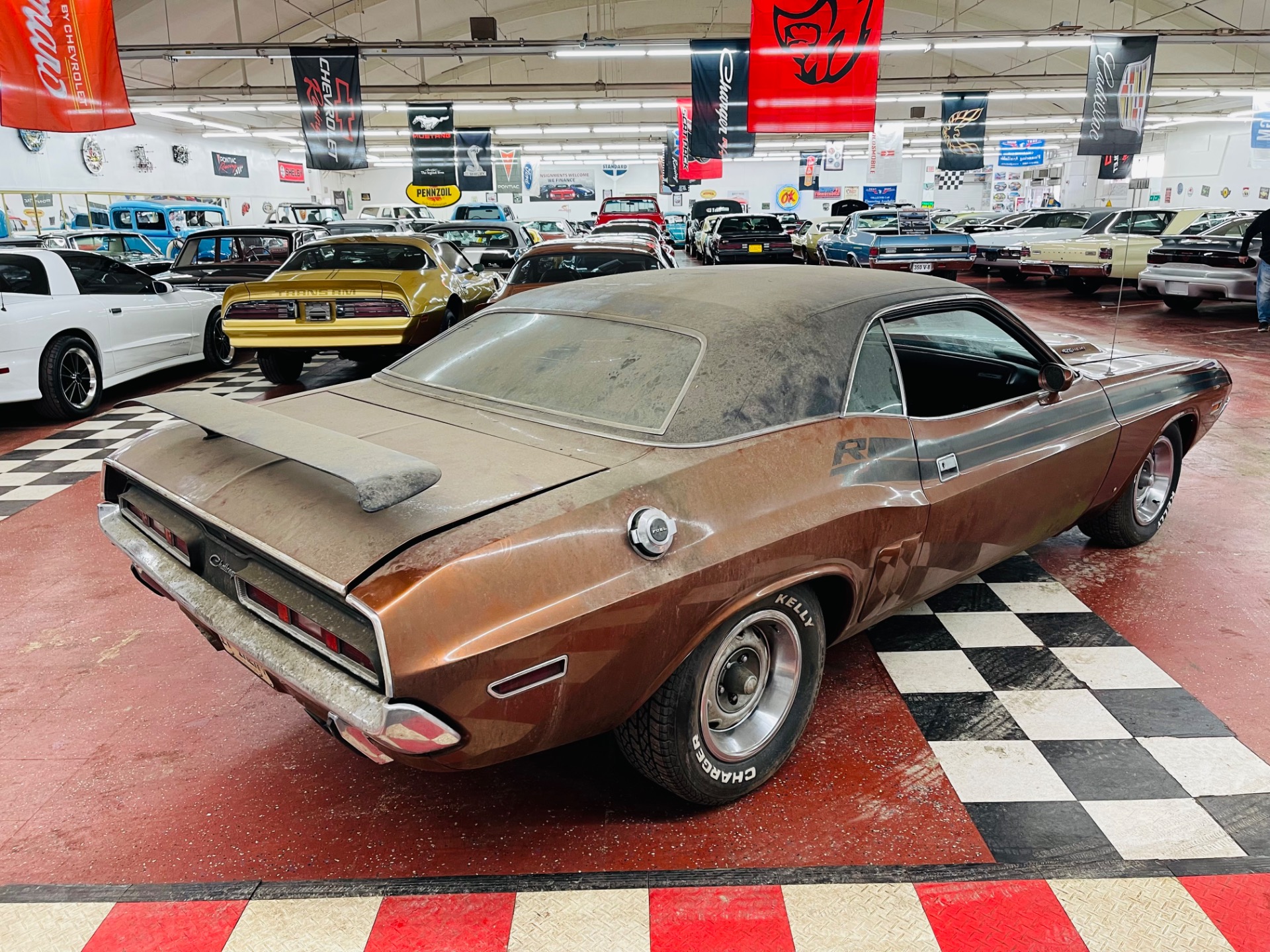 Used 1971 Dodge Challenger - R/T HEMI -  4 SPEED MANUAL TRANS - | Mundelein, IL