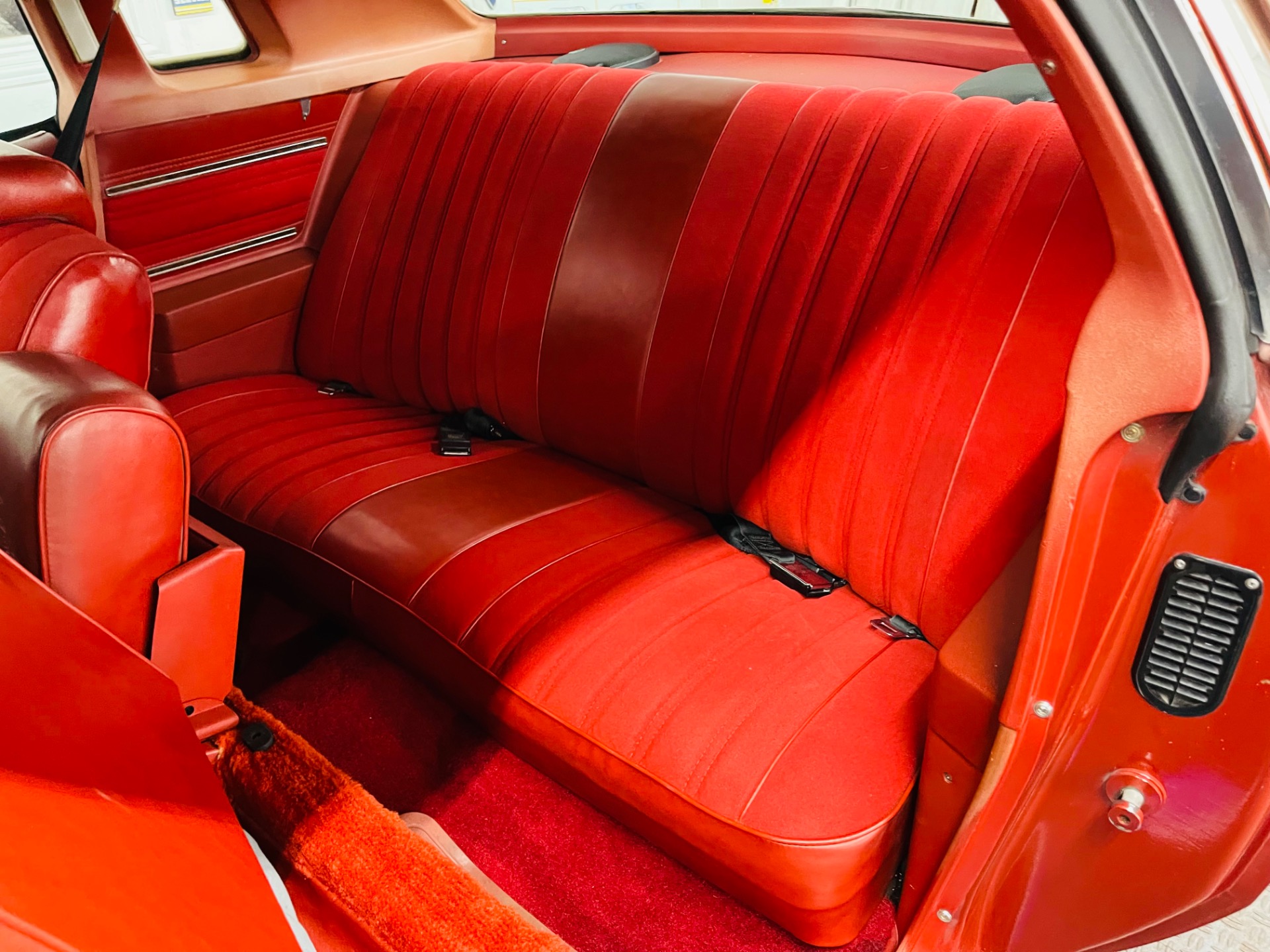 Used 1977 Oldsmobile Cutlass - COUPE - VERY CLEAN ARIZONA CAR - SEE VIDEO | Mundelein, IL