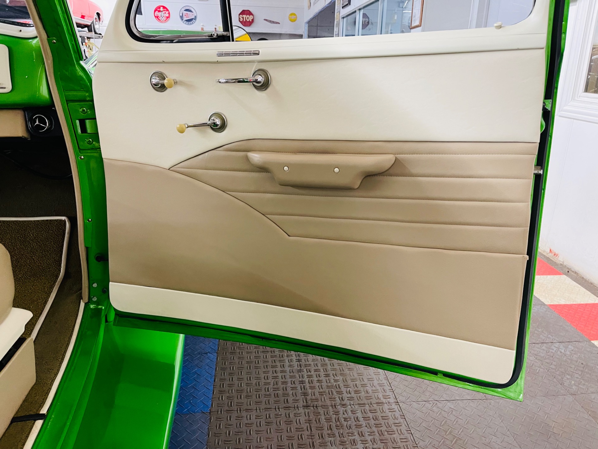 Used 1940 Chevrolet Hot Rod / Street Rod - SEDAN DELUXE - HIGH QUALITY BUILD - SEE VIDEO | Mundelein, IL