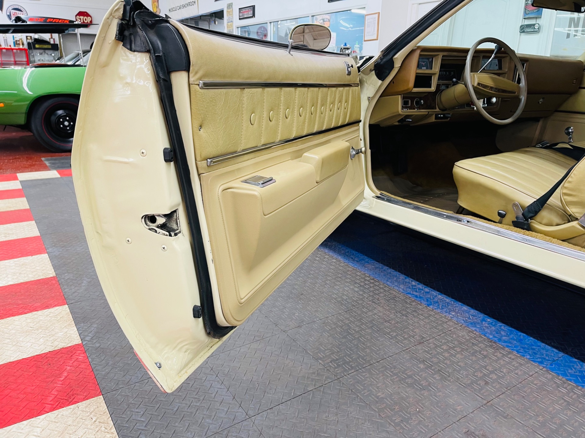 Used 1975 Chevrolet Malibu - CLASSIC COUPE - VERY CLEAN - SEE VIDEO | Mundelein, IL