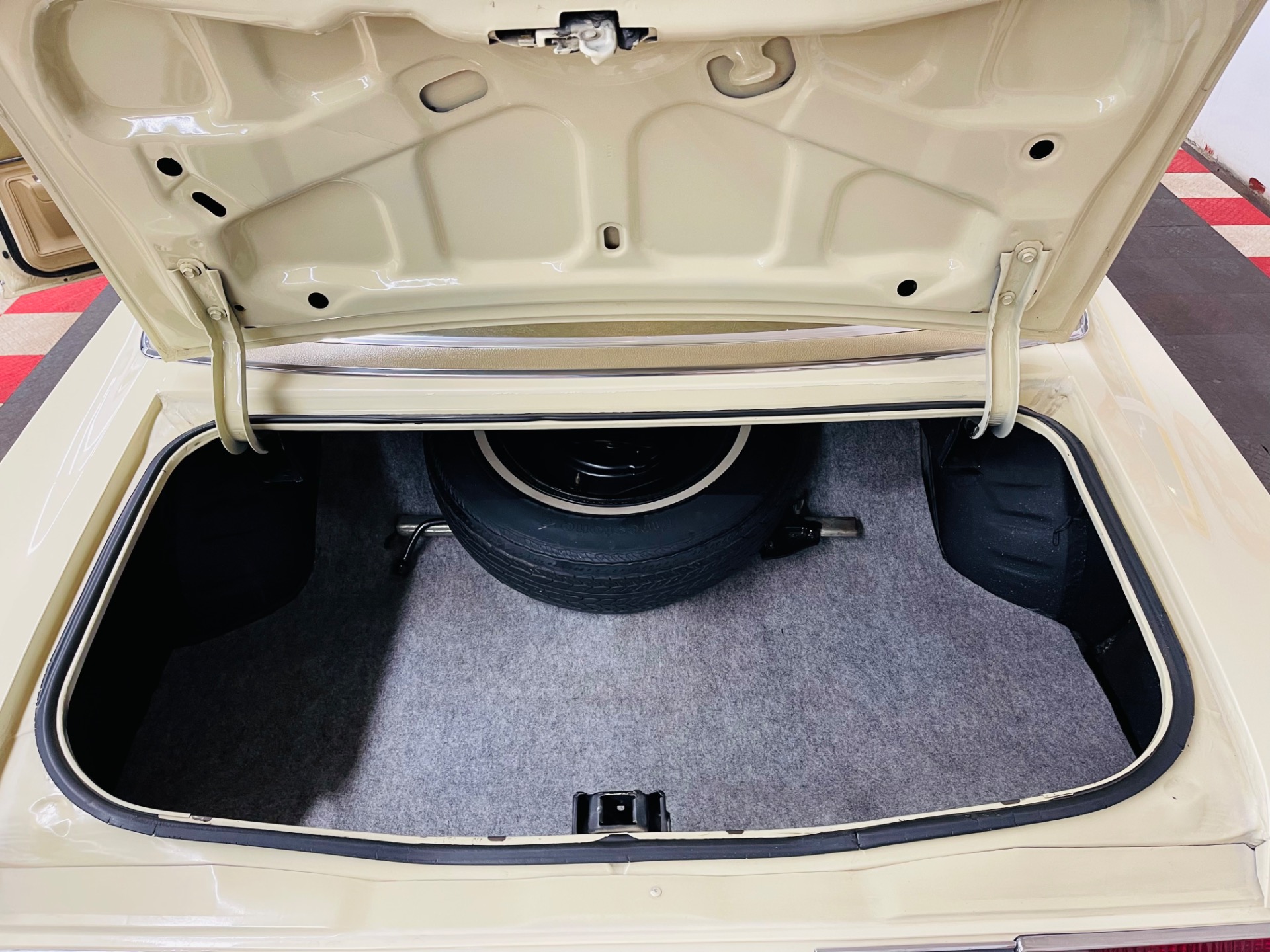 Used 1975 Chevrolet Malibu - CLASSIC COUPE - VERY CLEAN - SEE VIDEO | Mundelein, IL