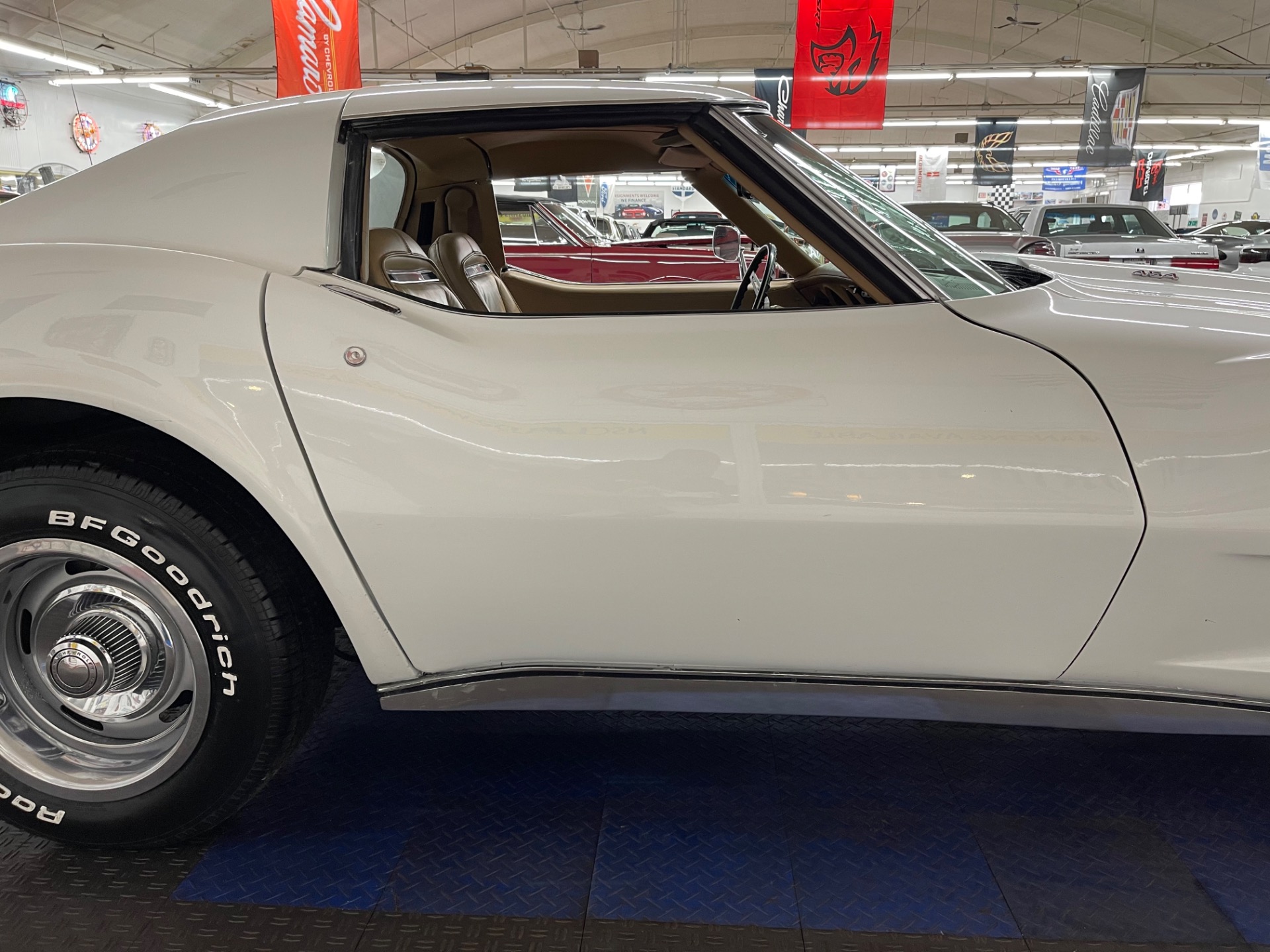 Used 1974 Chevrolet Corvette - COUPE - LS4 454 ENGINE - NUMBERS MATCHING - SEE VIDEO | Mundelein, IL
