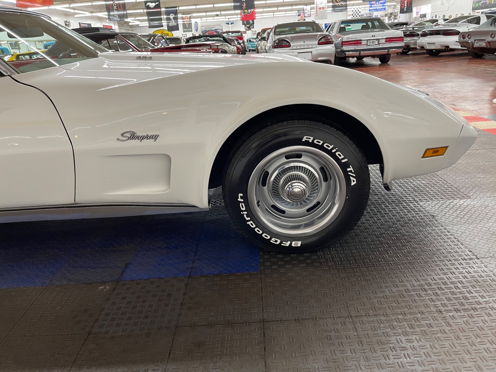 Used 1974 Chevrolet Corvette - COUPE - LS4 454 ENGINE - NUMBERS MATCHING - SEE VIDEO | Mundelein, IL