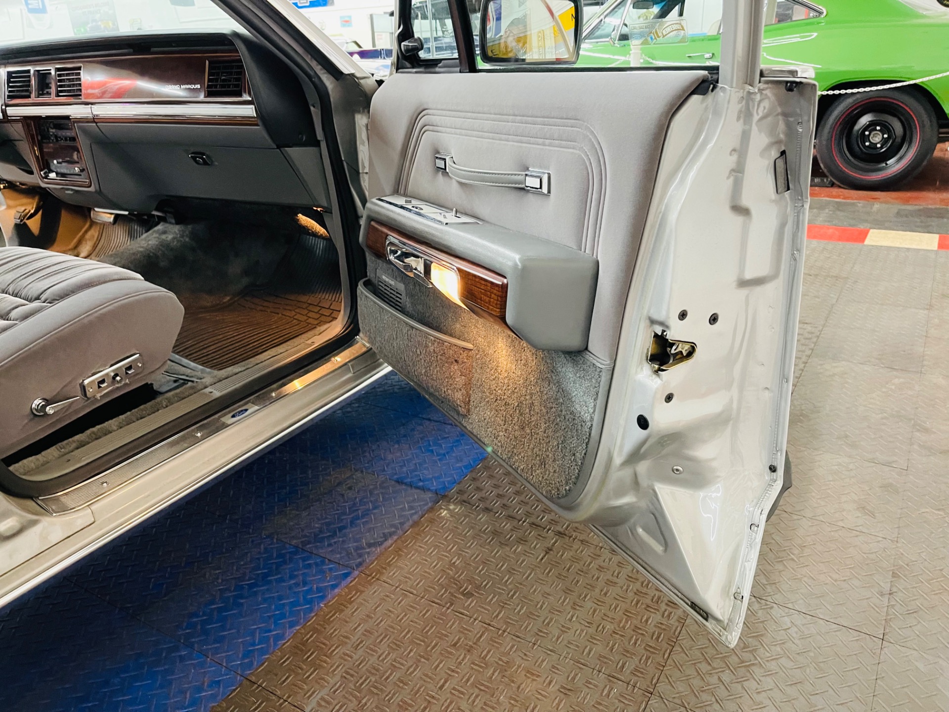 Used 1988 Mercury Grand Marquis - LS SEDAN - VERY LOW ORIGINAL MILES - SEE VIDEO | St. Petersburg, FL