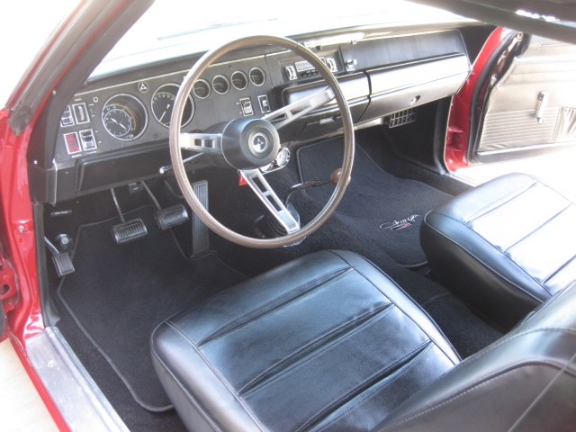 Used 1968 Dodge Charger 440- 6 PACK-Pistol Grip 4 Speed | Mundelein, IL
