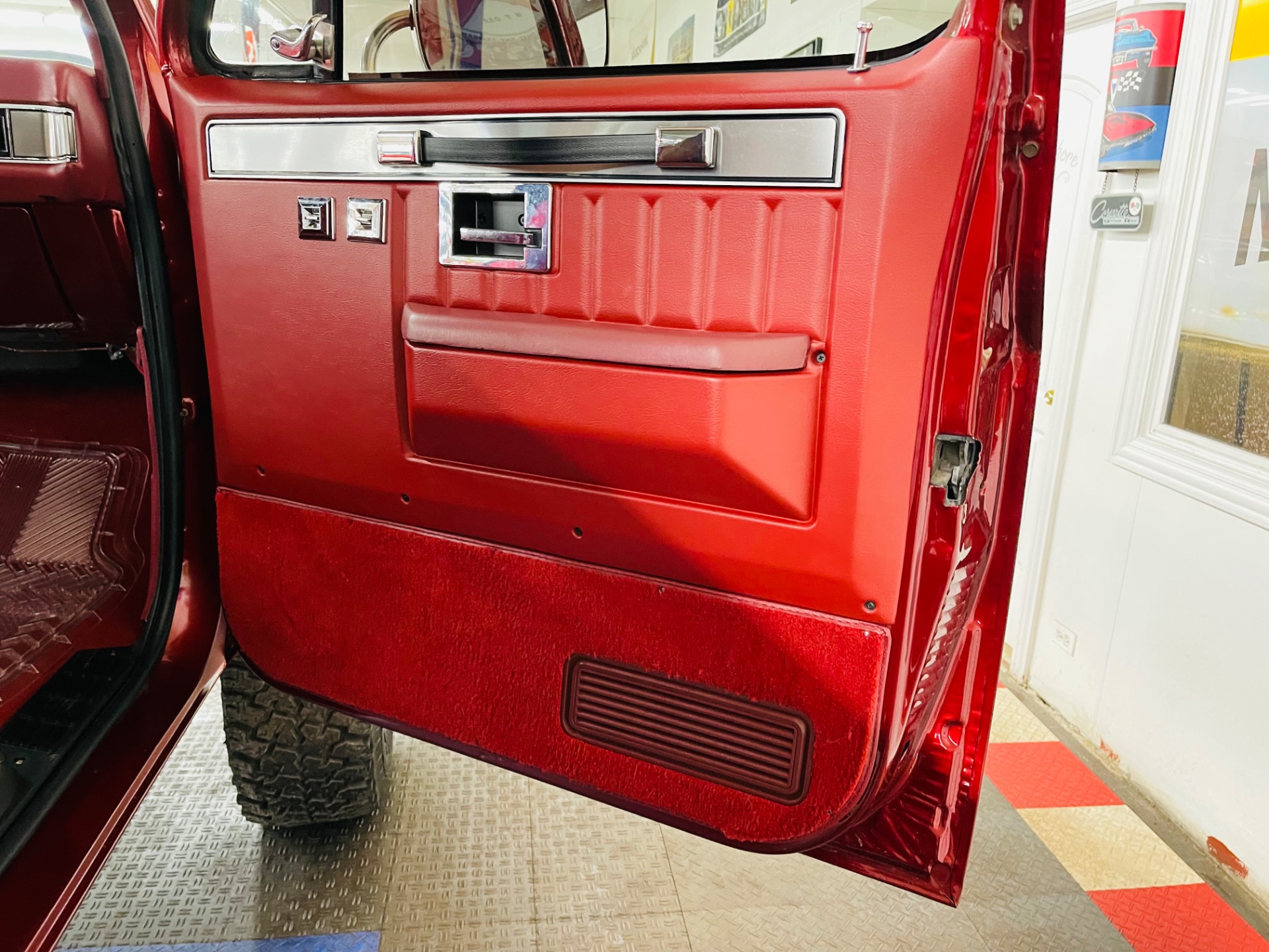 Used 1987 Chevrolet R/V 10 Series - HIGH QUALITY RESTORATION - 4X4 - SEE VIDEO | Mundelein, IL