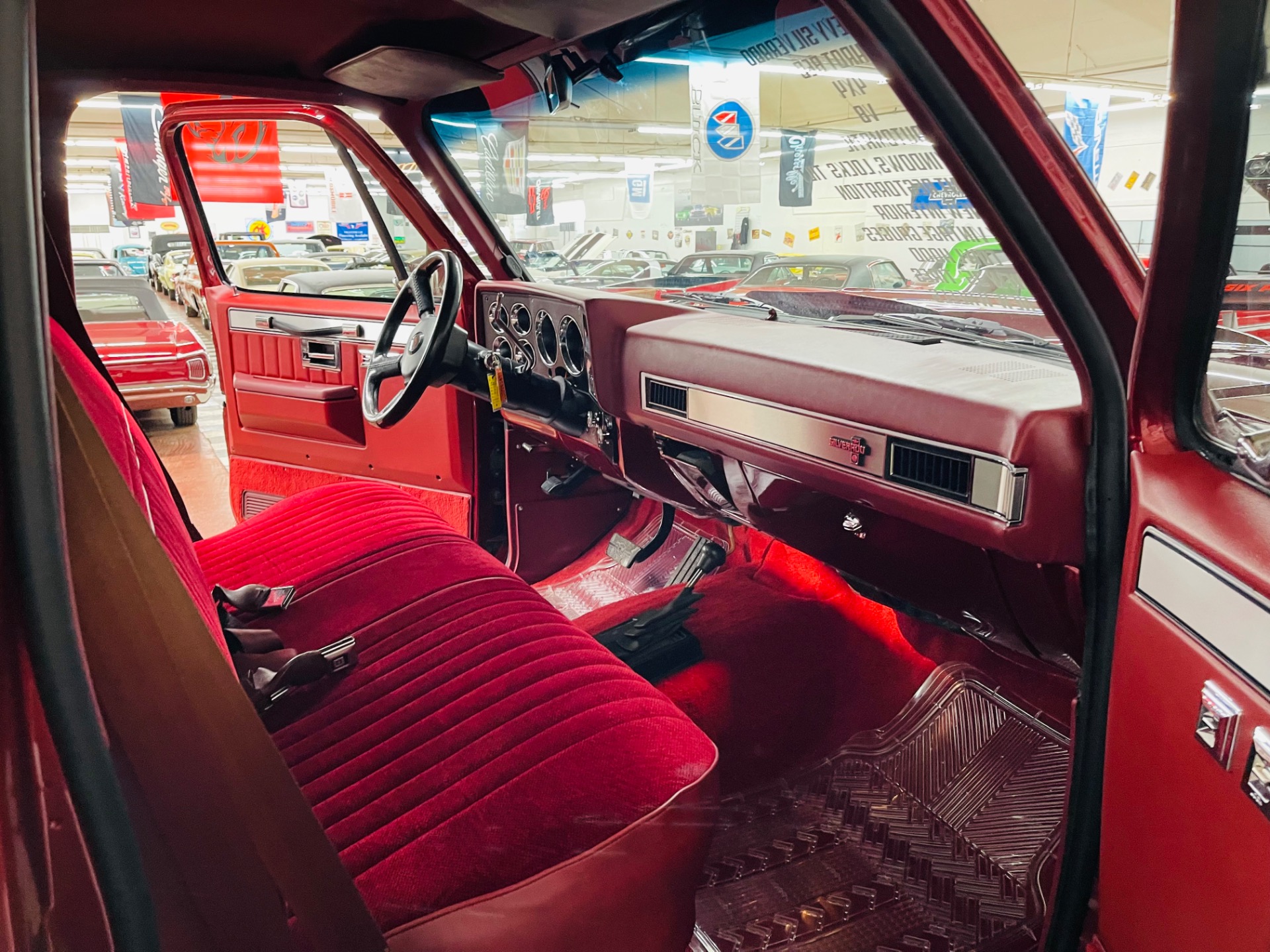 Used 1987 Chevrolet R/V 10 Series - HIGH QUALITY RESTORATION - 4X4 - SEE VIDEO | Mundelein, IL