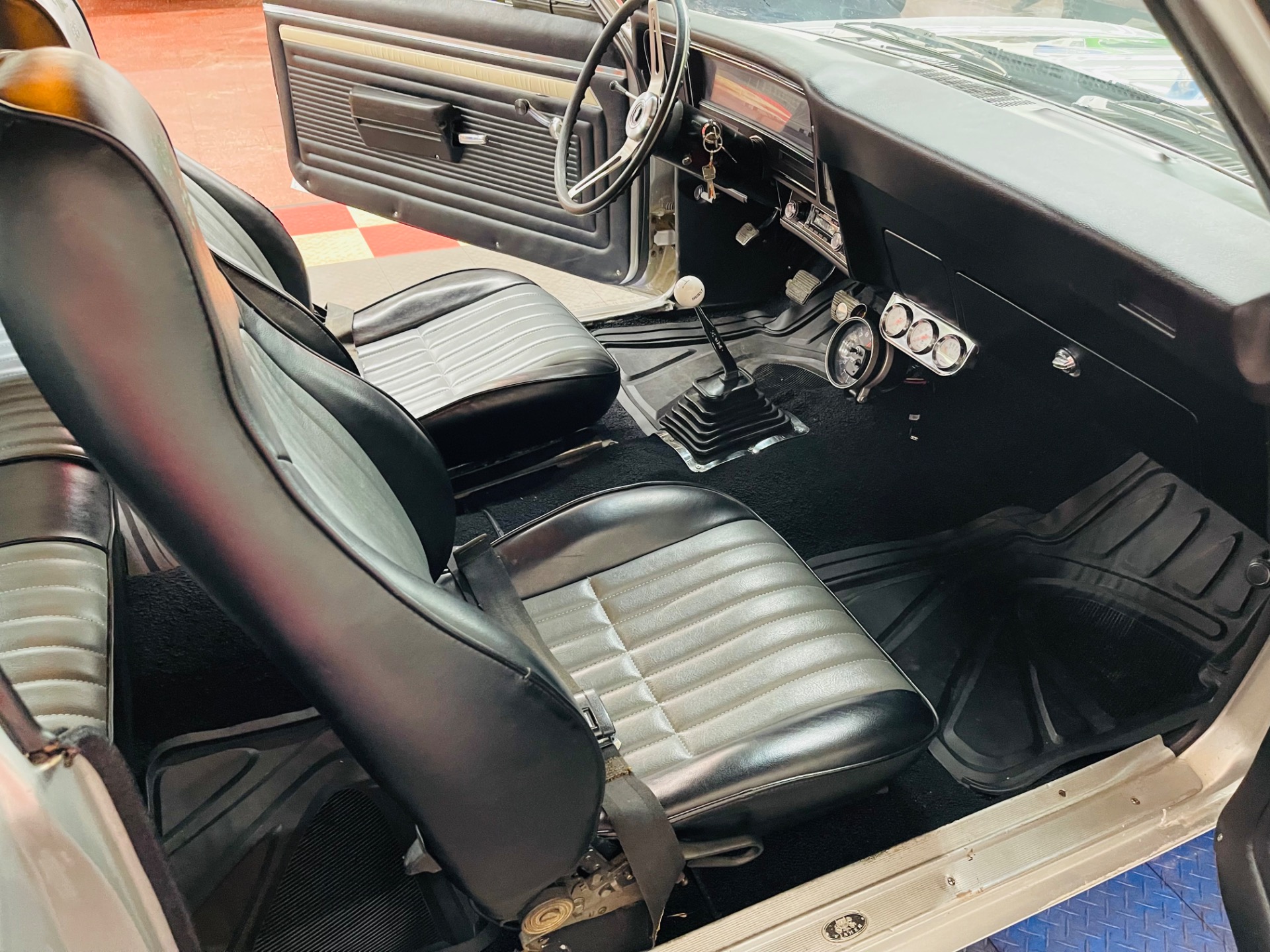 Used 1969 Chevrolet Nova - SUPER SPORT - 350 ENGINE - 4 SPEED - SEE VIDEO | Mundelein, IL