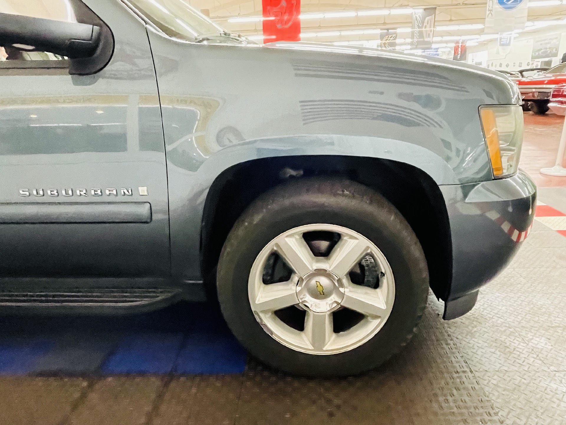 Used 2008 Chevrolet Suburban - LTZ 1500 - VERY CLEAN SUV - SEE VIDEO | Mundelein, IL