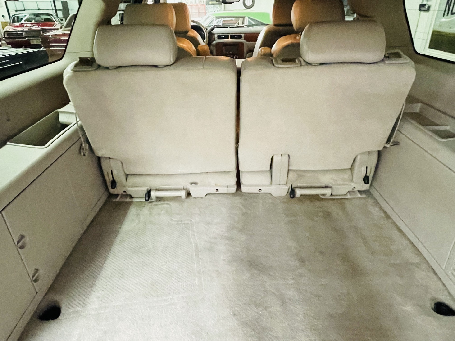 Used 2008 Chevrolet Suburban - LTZ 1500 - VERY CLEAN SUV - SEE VIDEO | Mundelein, IL