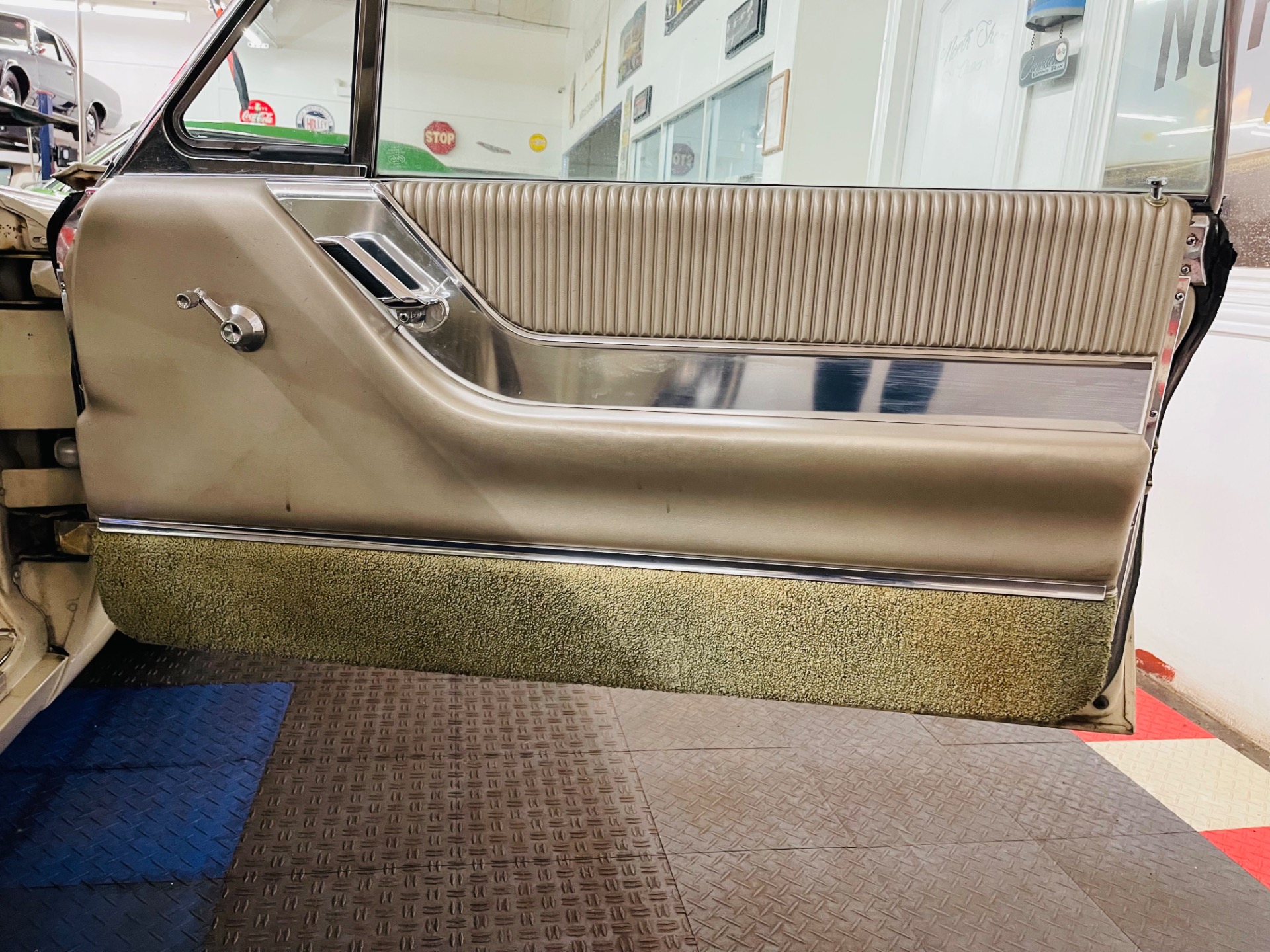 Used 1964 Ford Thunderbird Rare Cloth interior - SEE VIDEO | St. Petersburg, FL