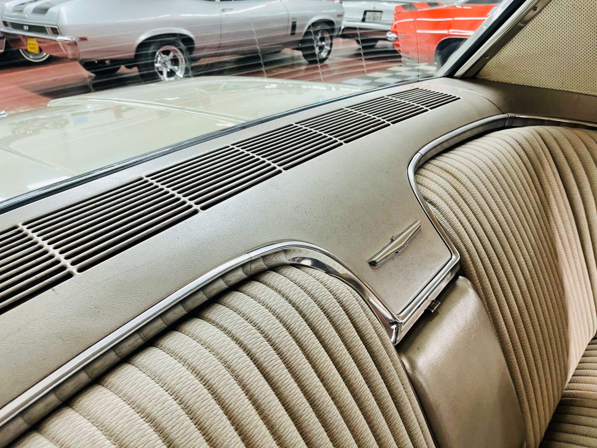 Used 1964 Ford Thunderbird Rare Cloth interior - SEE VIDEO | St. Petersburg, FL