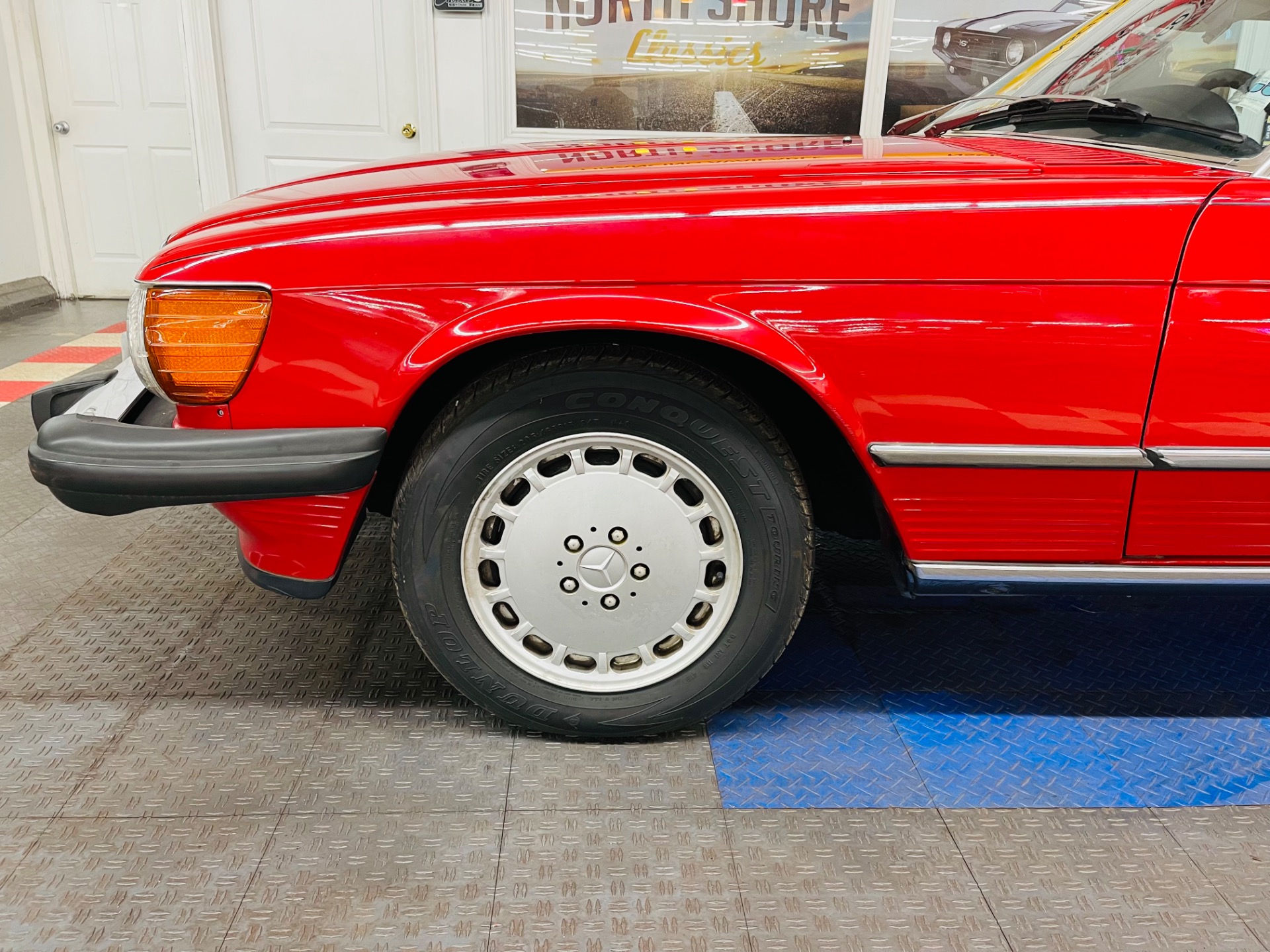 1987 Mercedes Benz SL 560 17