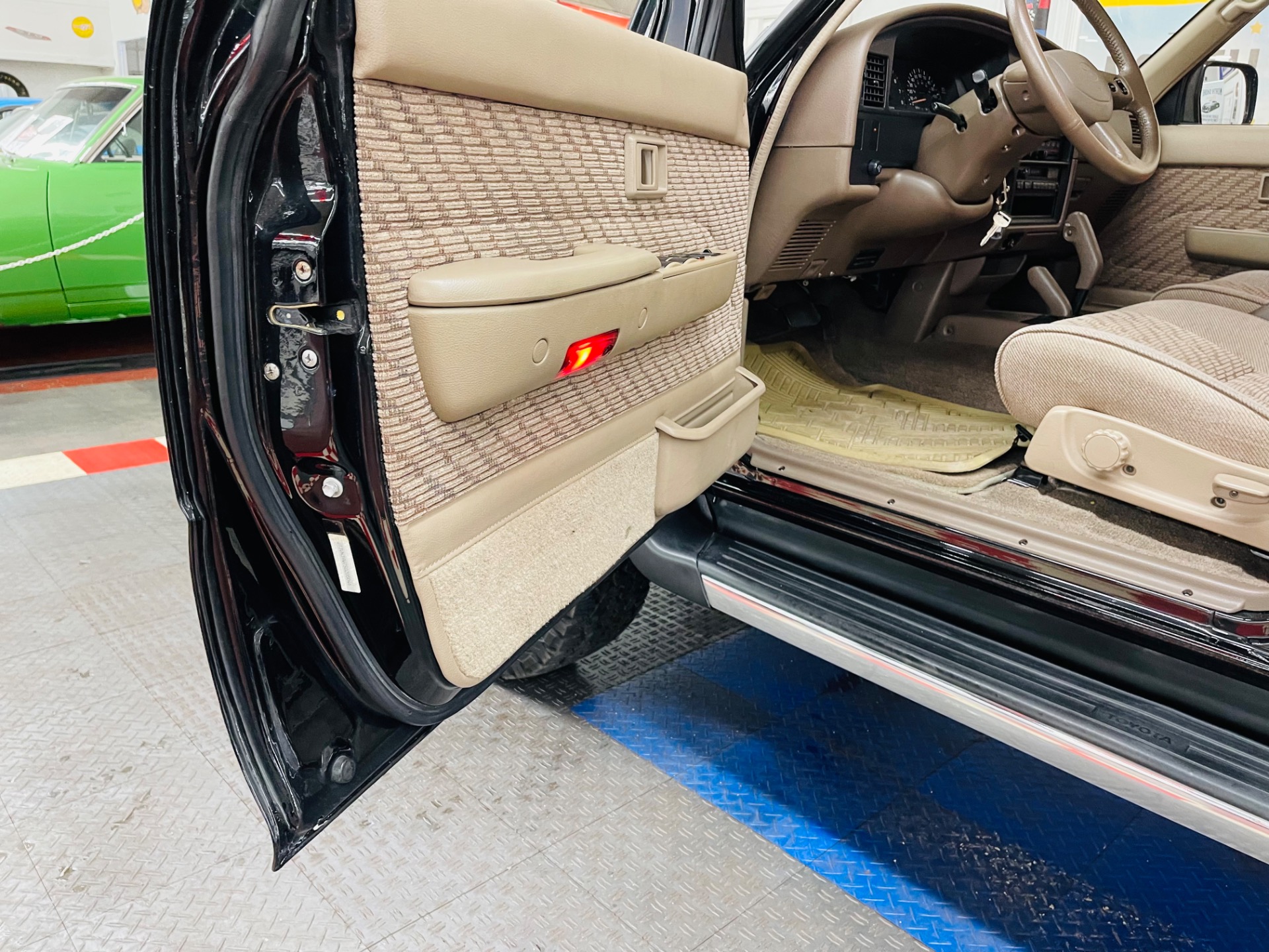 Used 1995 Toyota 4Runner SR5 V6 Super Clean - SEE VIDEO | St. Petersburg, FL
