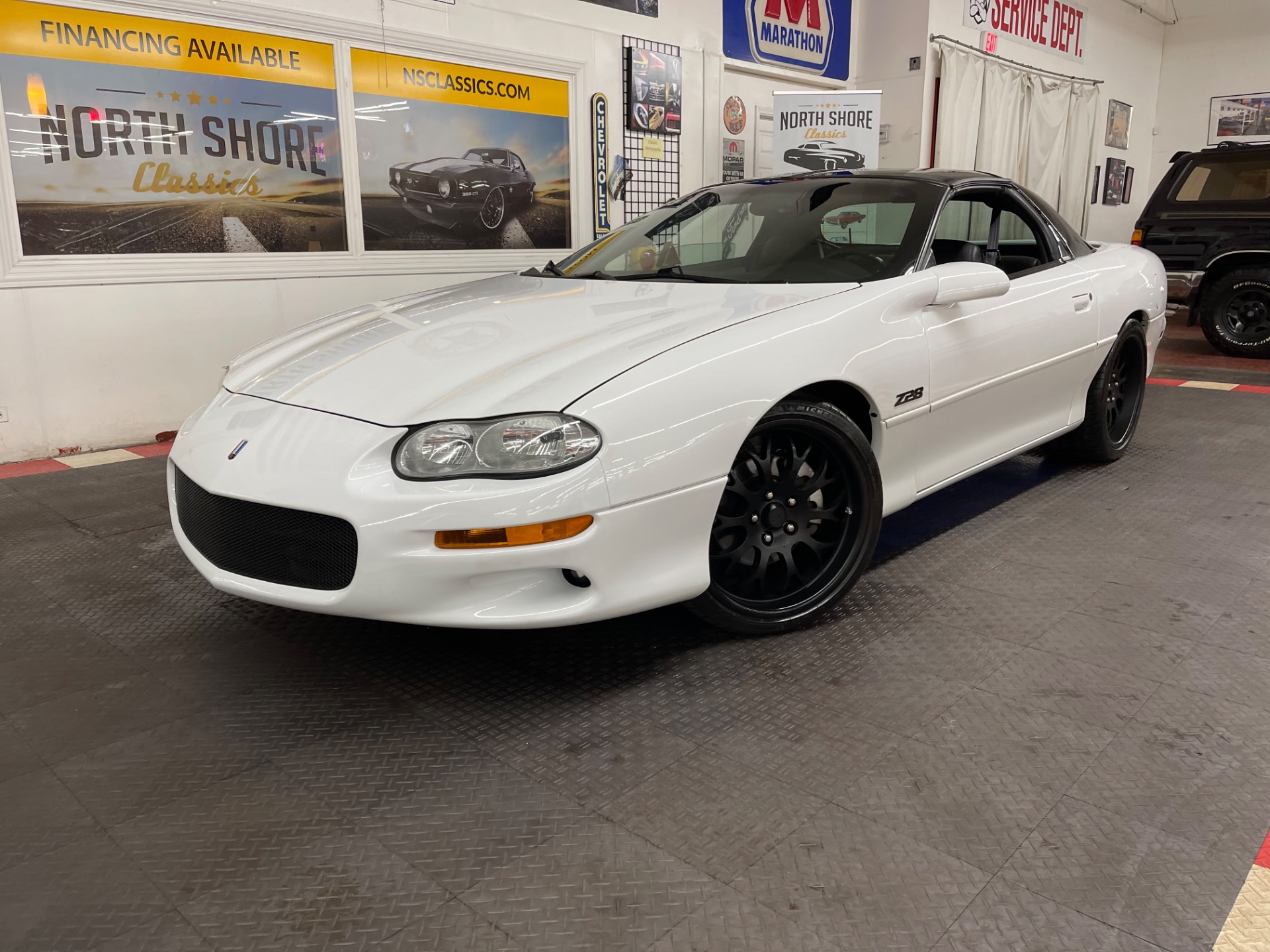 2001 Chevrolet Camaro 2