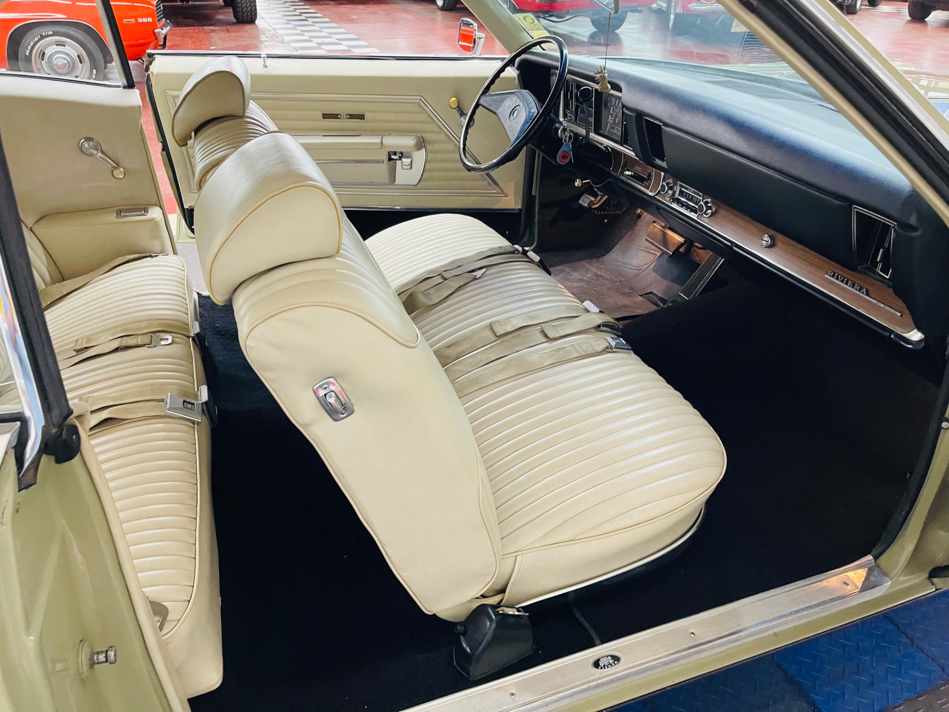Used 1969 Buick Riviera 30k Original Mile Car Mostly original paint - SEE VIDEO | St. Petersburg, FL