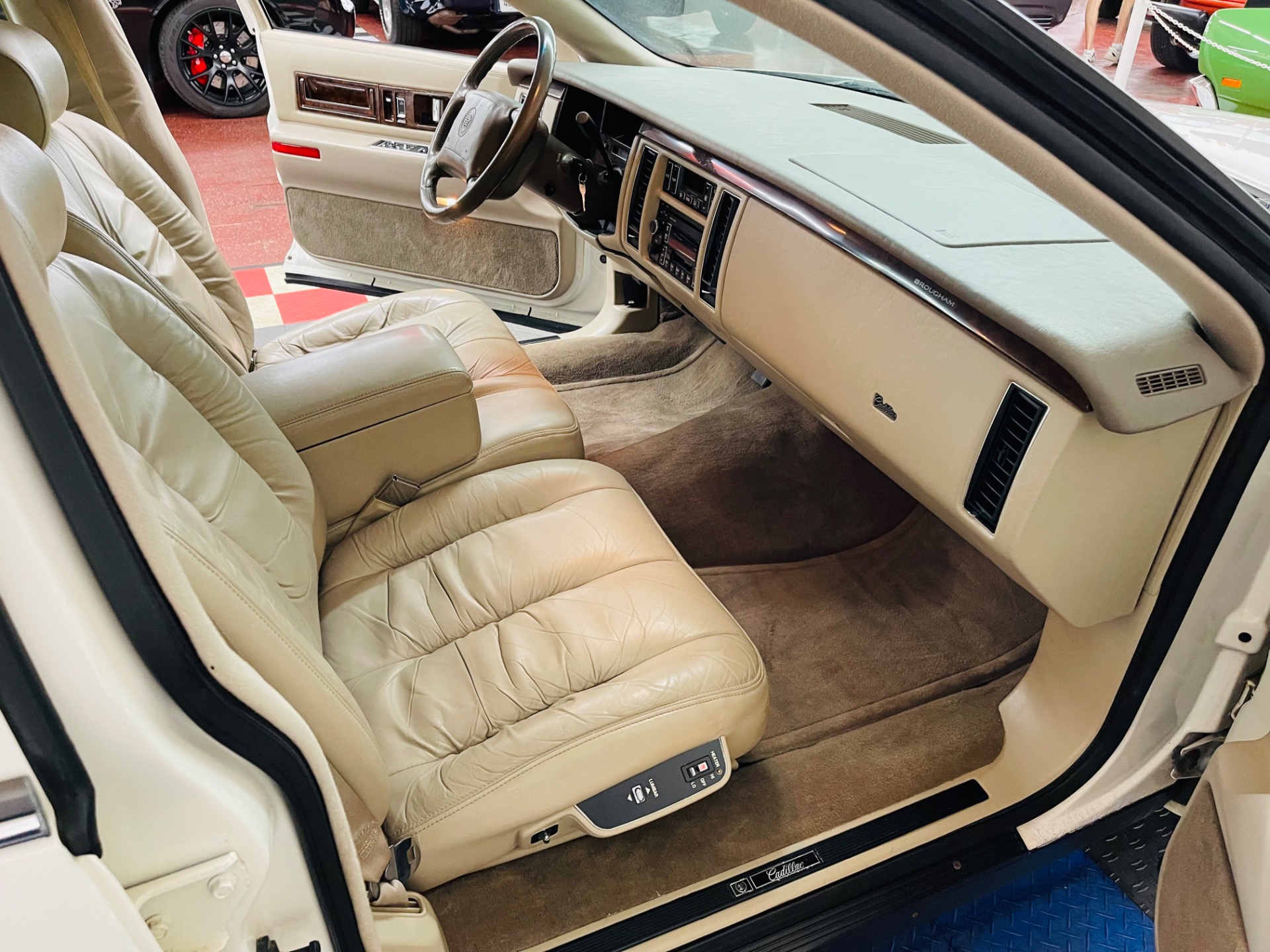 Used 1996 Cadillac Fleetwood - SEE VIDEO | Mundelein, IL