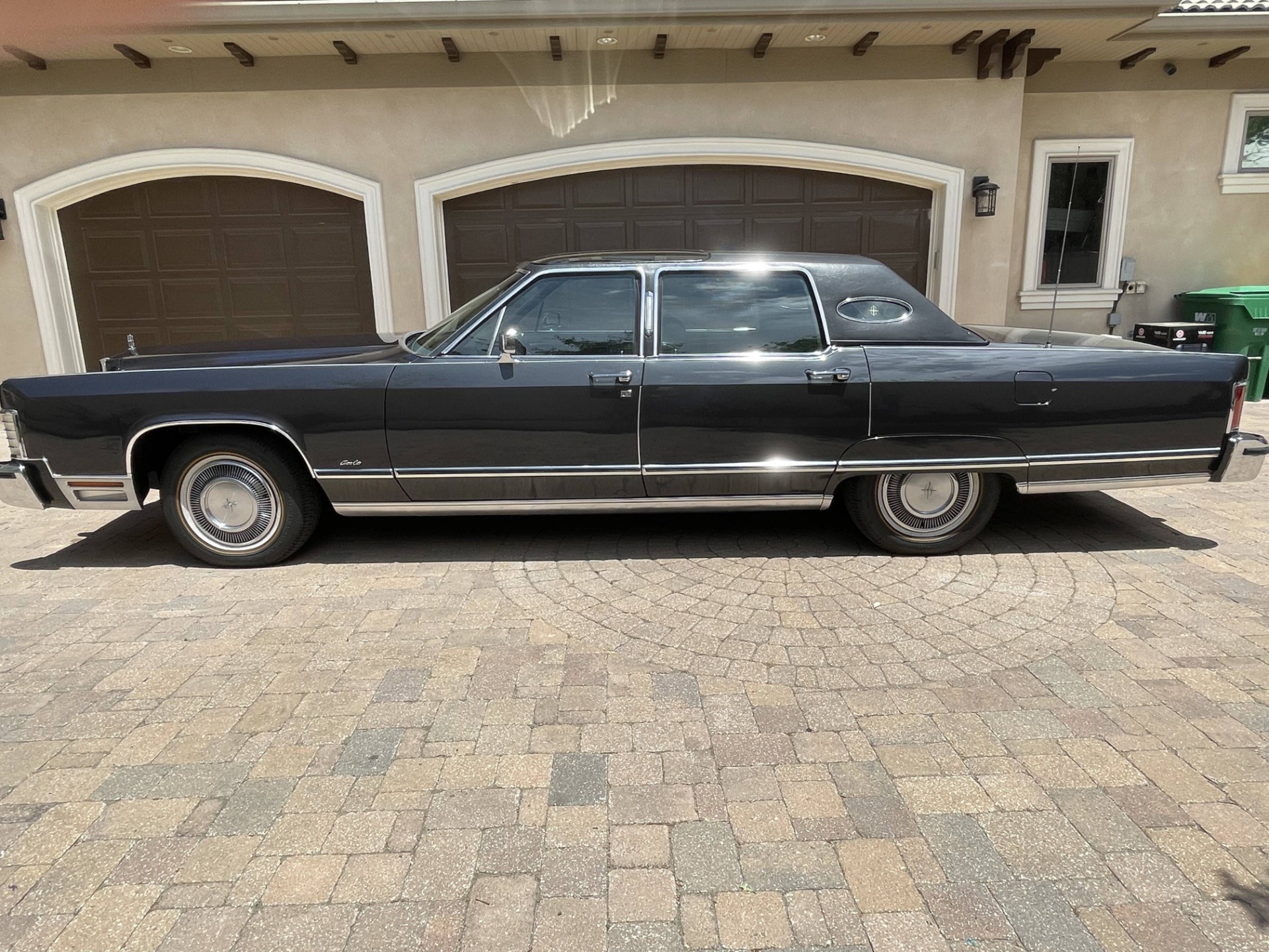 Used 1977 Lincoln Continental - TOWN CAR - 460 ENGINE - RARE MOON ROOF - | St. Petersburg, FL