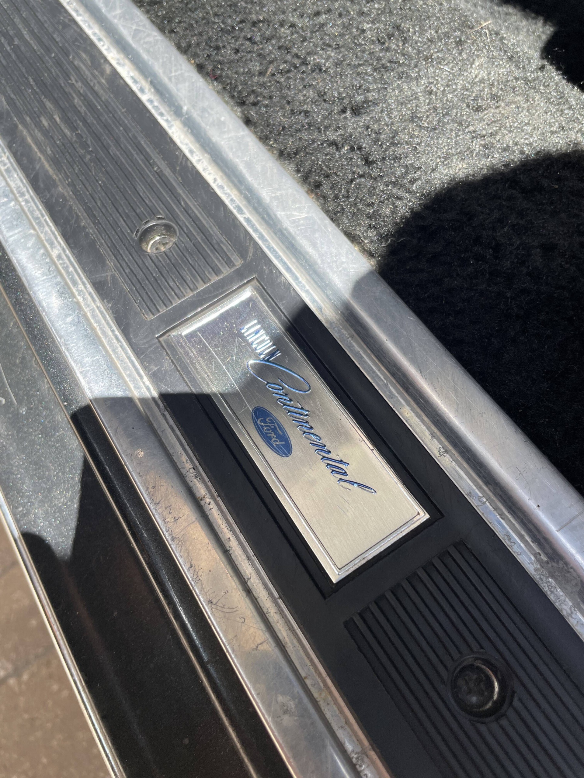 Used 1977 Lincoln Continental - TOWN CAR - 460 ENGINE - RARE MOON ROOF - | St. Petersburg, FL