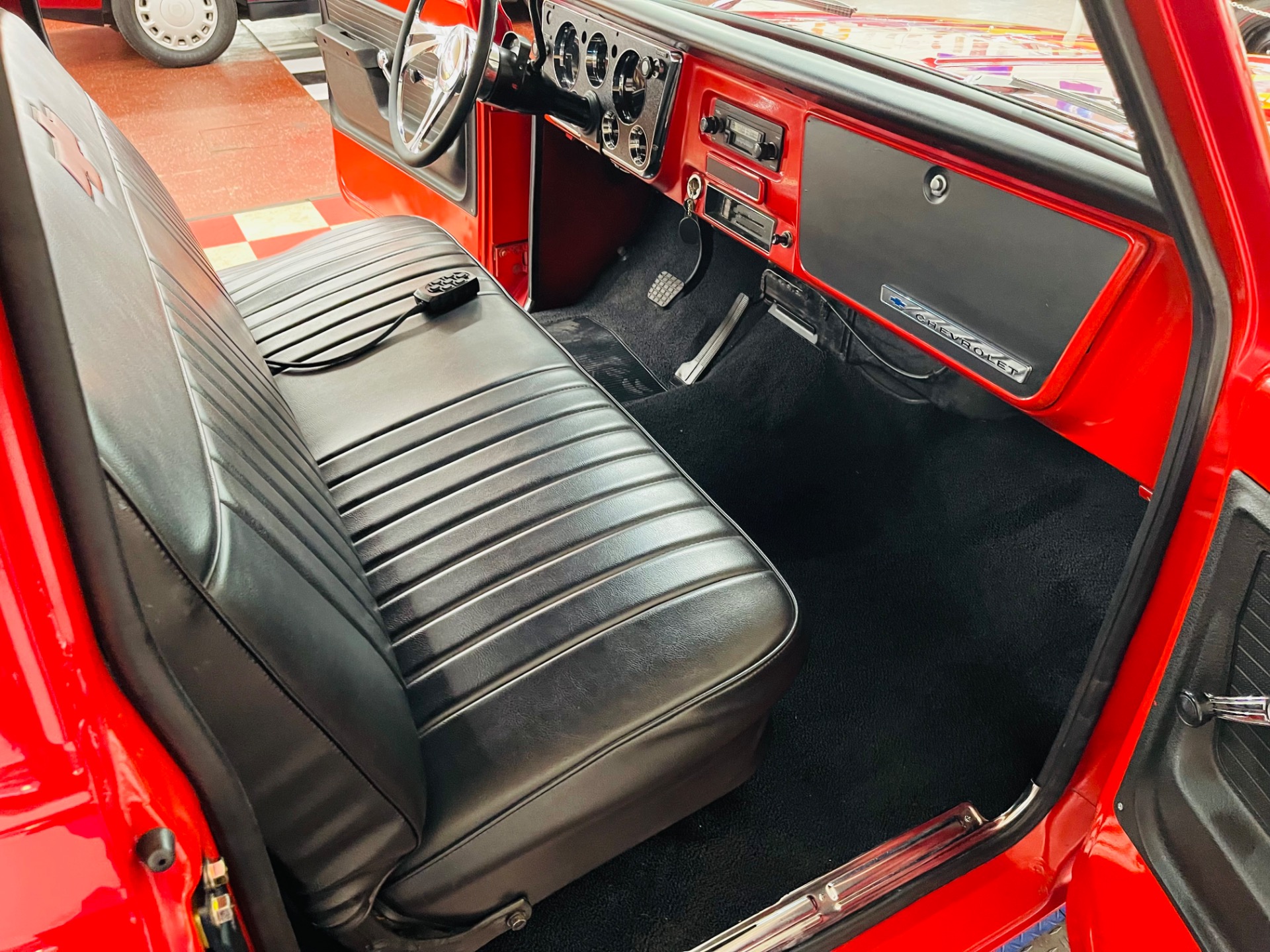 Used 1967 Chevrolet Pickup - C10 - AIR RIDE SUSPENSION - CUSTOM PAINT - SEE VIDEO | Mundelein, IL