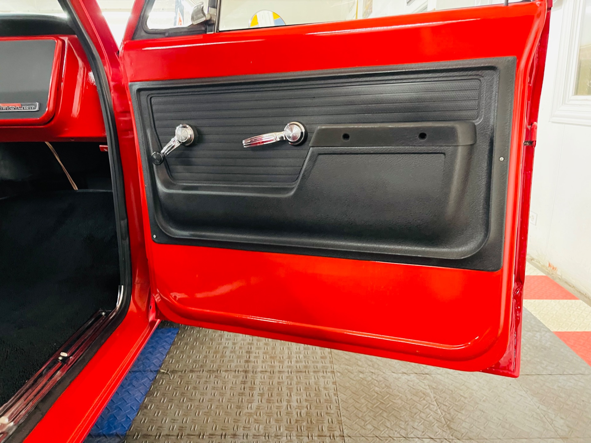 Used 1967 Chevrolet Pickup - C10 - AIR RIDE SUSPENSION - CUSTOM PAINT - SEE VIDEO | Mundelein, IL