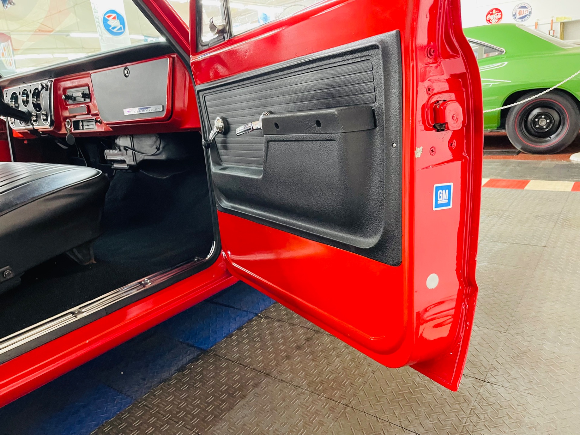 Used 1967 Chevrolet Pickup - C10 - AIR RIDE SUSPENSION - CUSTOM PAINT - SEE VIDEO | Mundelein, IL