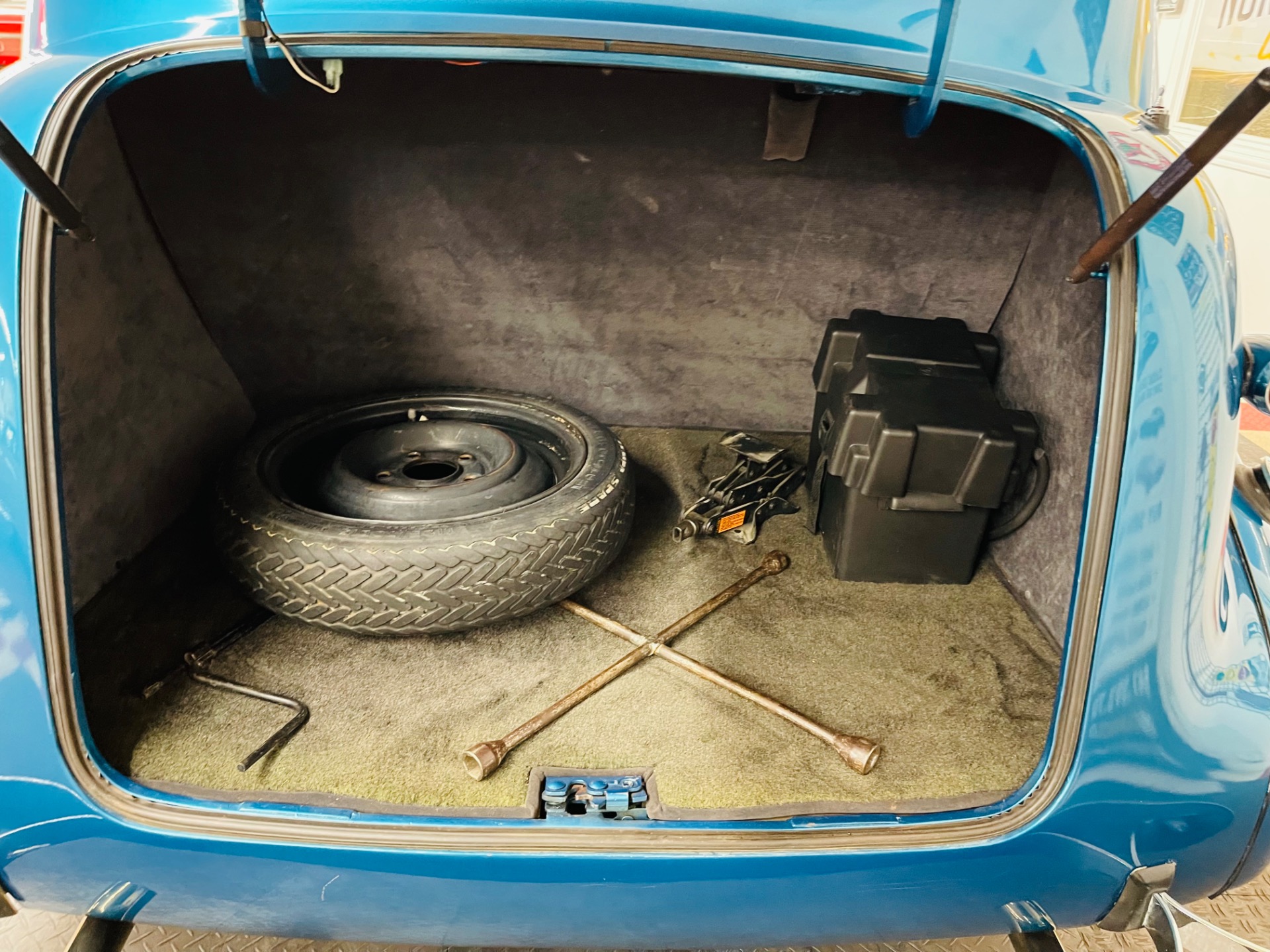 Used 1939 Chevrolet Hot Rod / Street Rod - TWO DOOR SEDAN - HIGH QUALITY BUILD - SEE VIDEO | St. Petersburg, FL