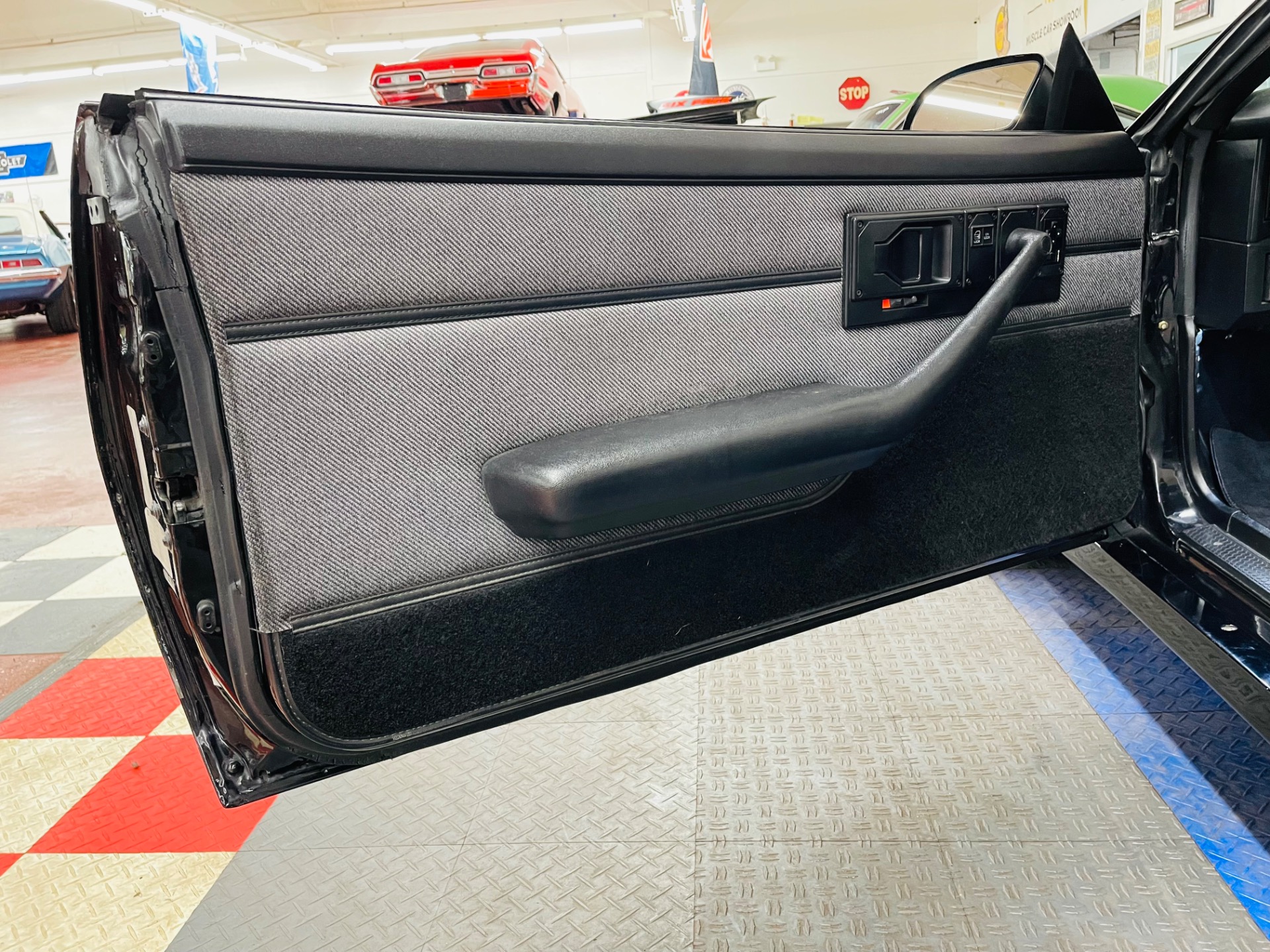 Used 1988 Chevrolet Camaro - IROC Z - CONVERTIBLE - SEE VIDEO | St. Petersburg, FL