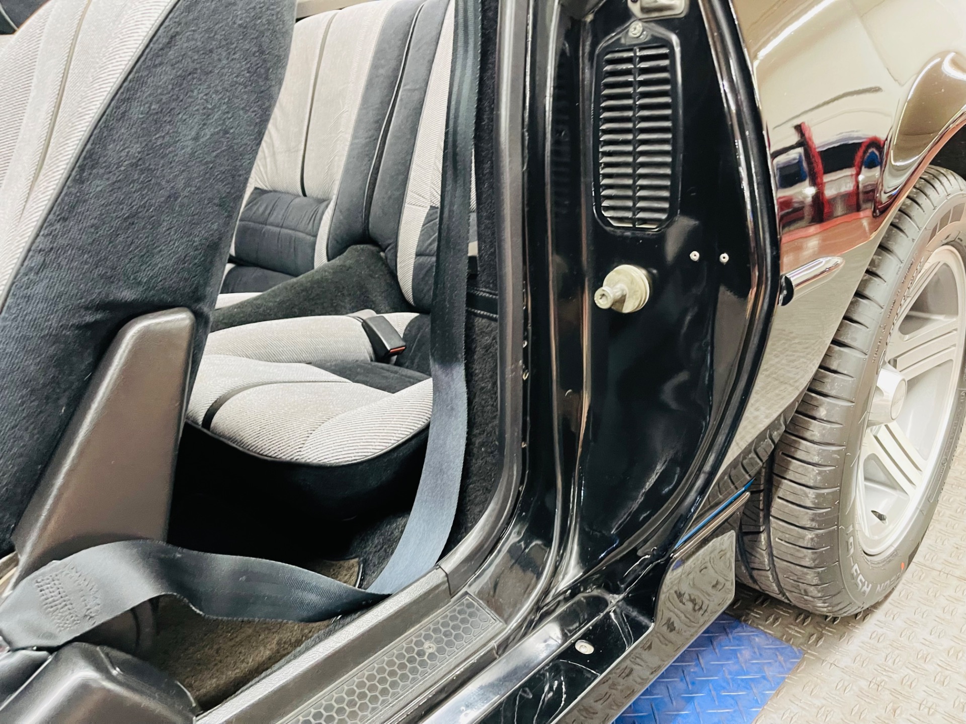Used 1988 Chevrolet Camaro - IROC Z - CONVERTIBLE - SEE VIDEO | St. Petersburg, FL