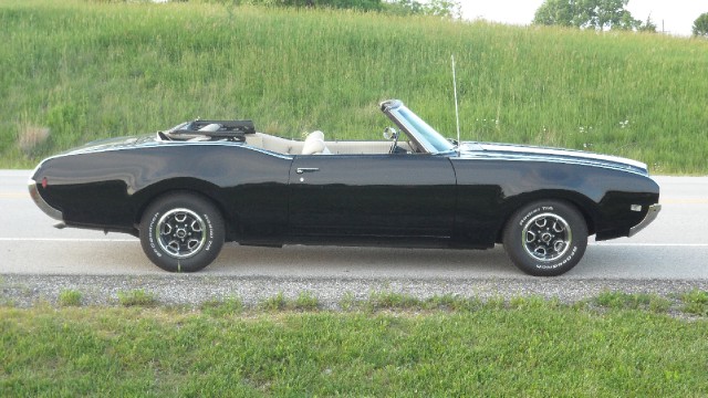 Used 1969 Oldsmobile Cutlass Great Driving Project-SEE VIDEO | Mundelein, IL