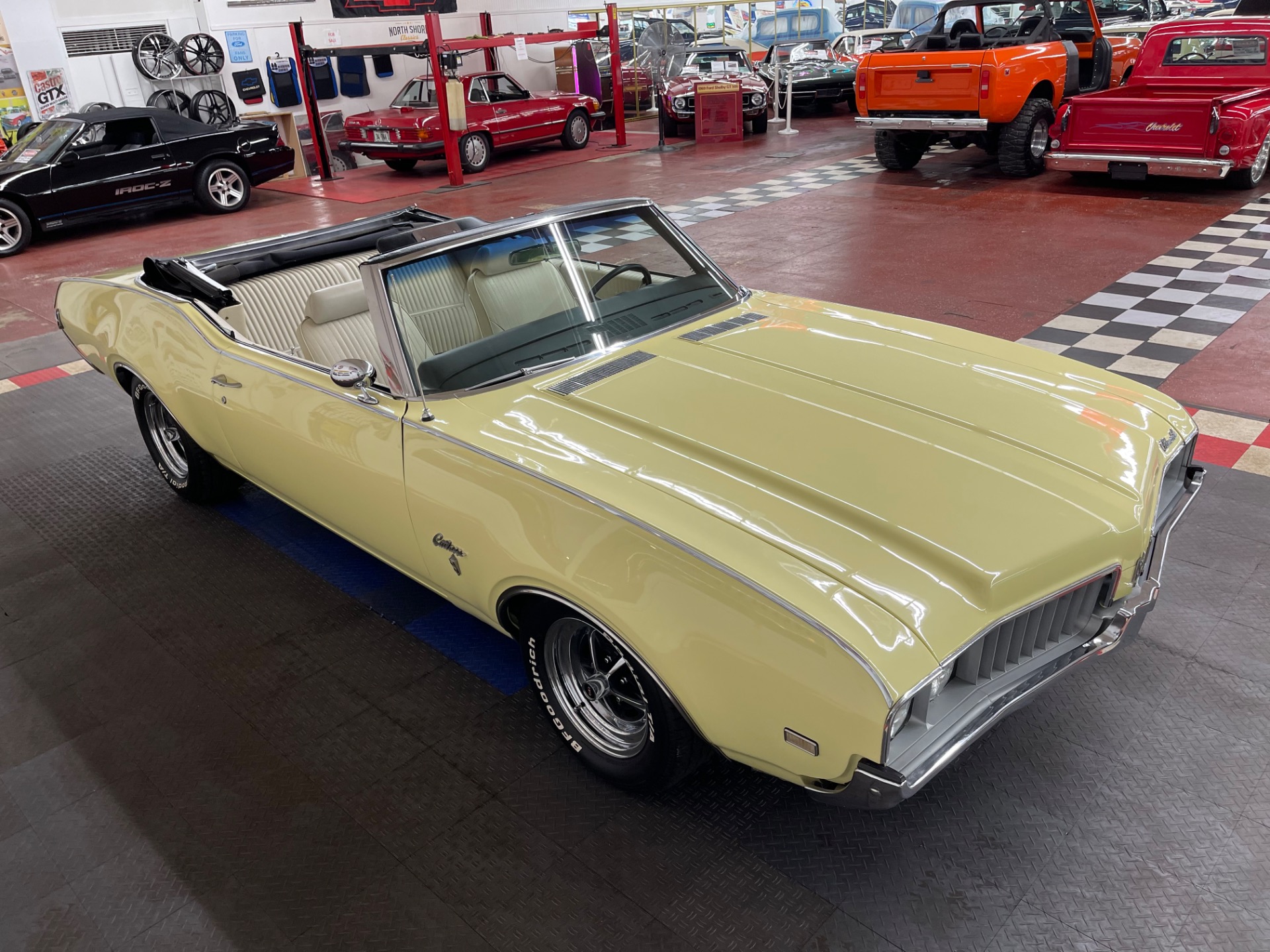 Used 1969 Oldsmobile Cutlass - CONVERTIBLE - 350 ENGINE - 4 SPEED - SEE VIDEO | St. Petersburg, FL