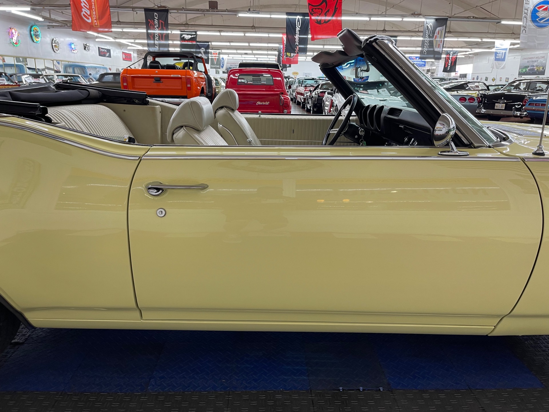 Used 1969 Oldsmobile Cutlass - CONVERTIBLE - 350 ENGINE - 4 SPEED - SEE VIDEO | St. Petersburg, FL