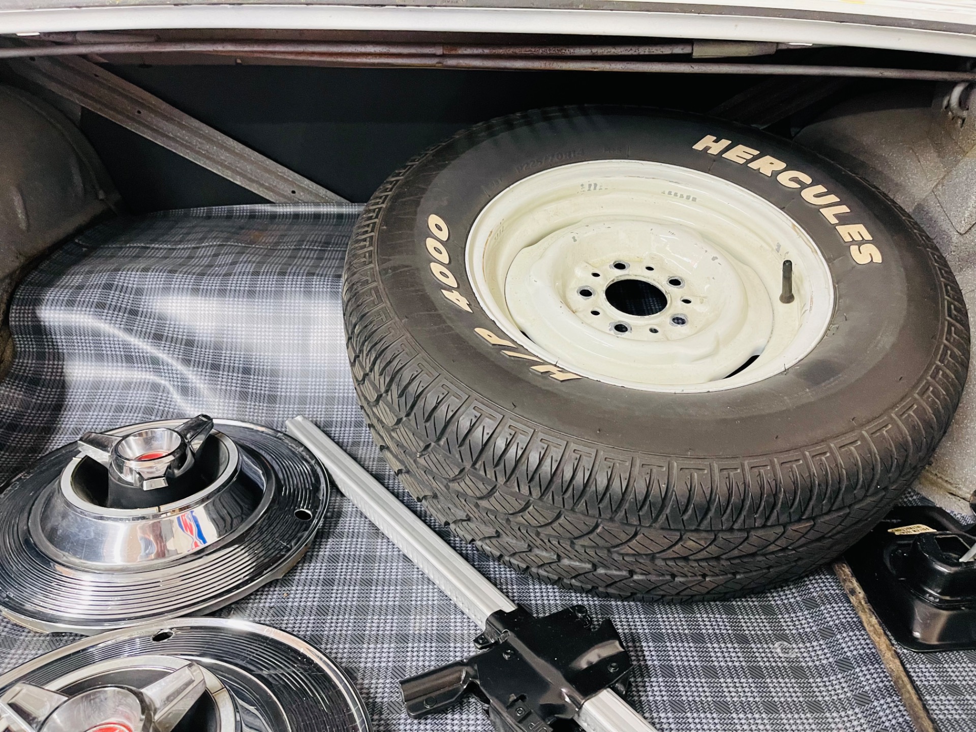 Used 1964 Plymouth Sport Fury Nicely restored Mopar - SEE VIDEO | St. Petersburg, FL