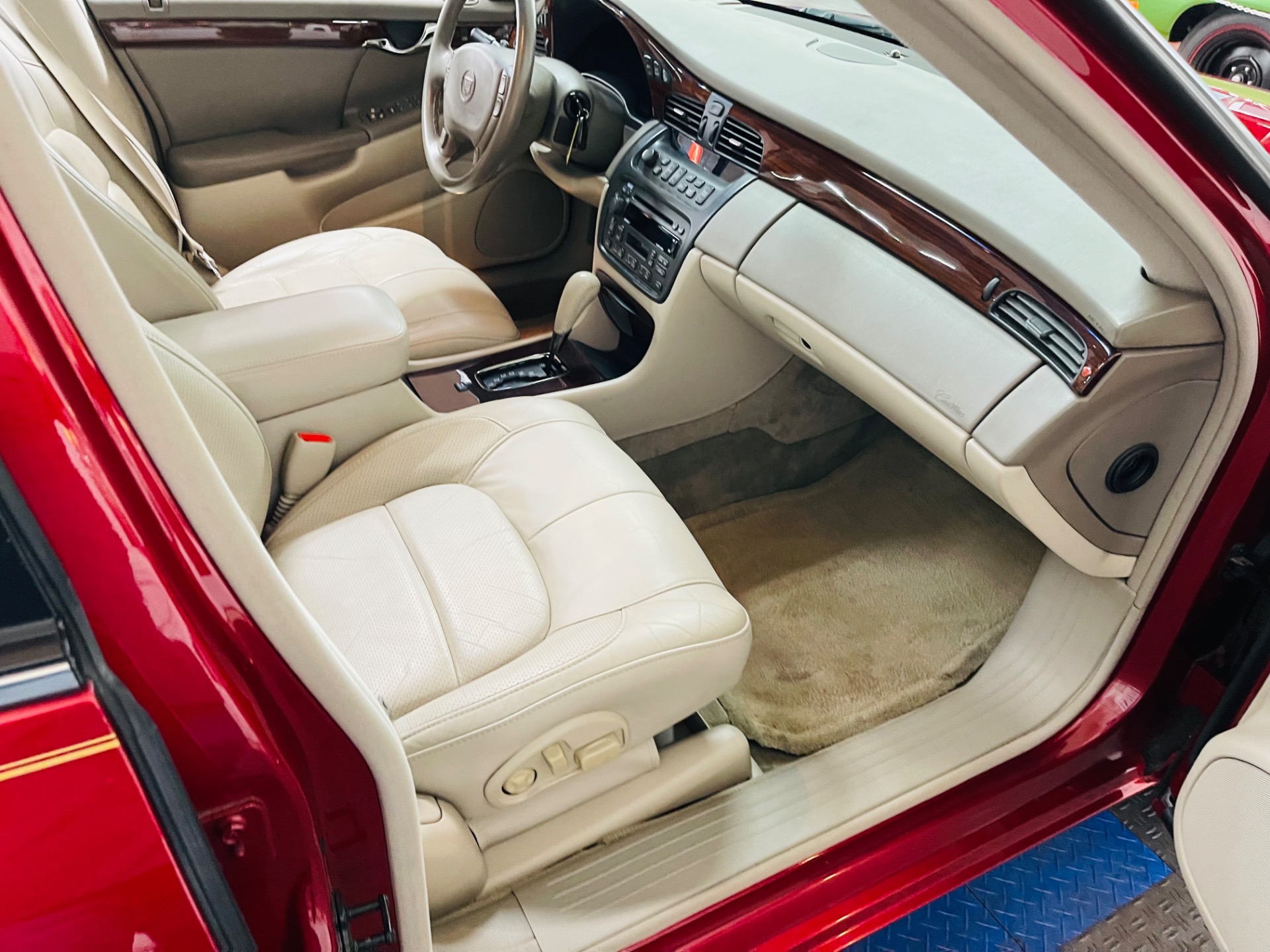 Used 2002 Cadillac DeVille - DTS - LOW MILES - VERY CLEAN - SEE VIDEO | Mundelein, IL
