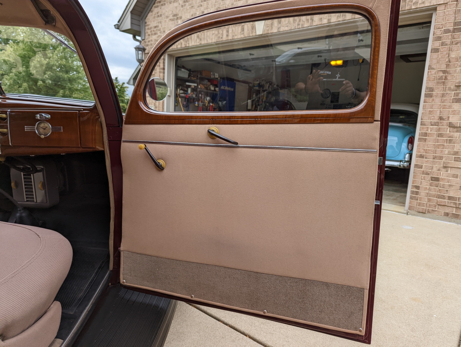 1939 Ford Tudor 44