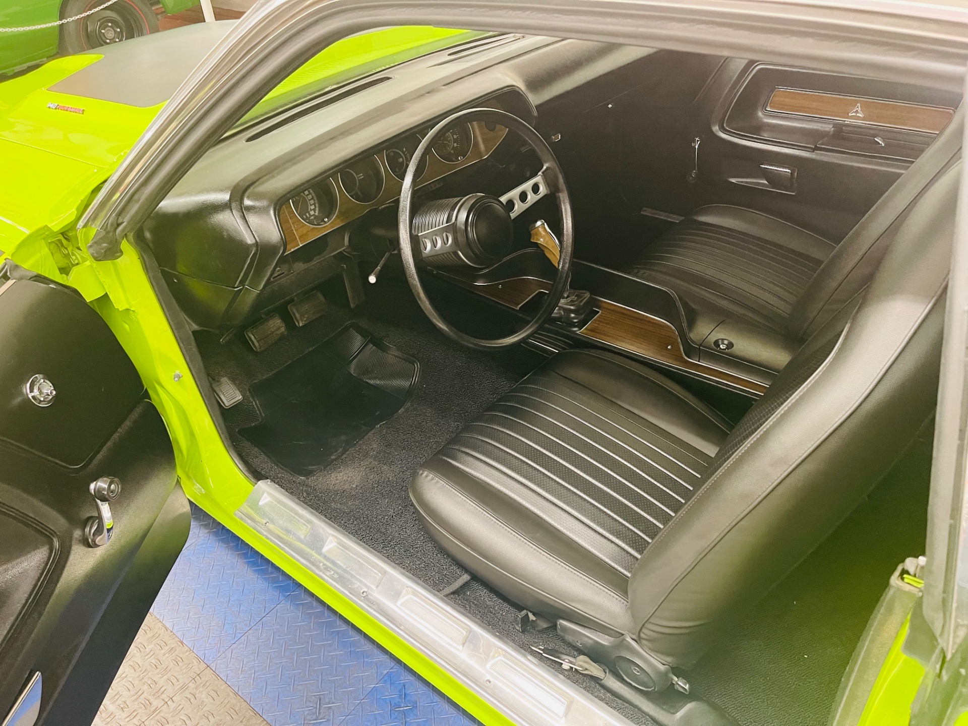 Used 1973 Dodge Challenger 4 Speed Pistol Grip Restored - SEE VIDEO | St. Petersburg, FL