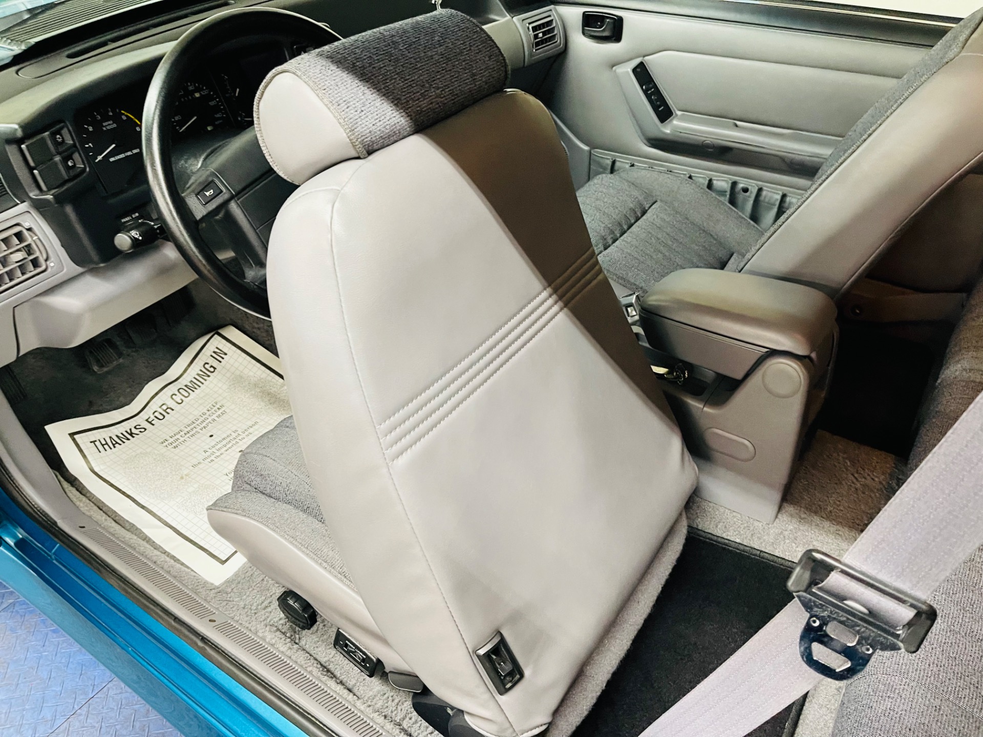 Used 1993 Ford Mustang SVT COBRA Clean car 30k Miles- SEE VIDEO | Mundelein, IL