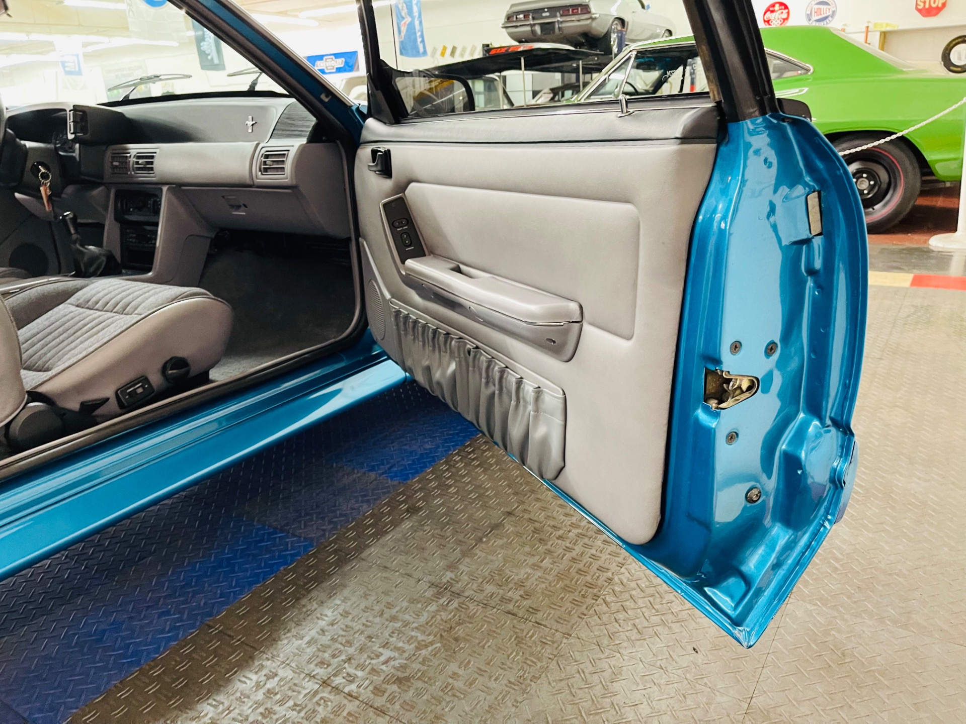Used 1993 Ford Mustang SVT COBRA Clean car 30k Miles- SEE VIDEO | Mundelein, IL