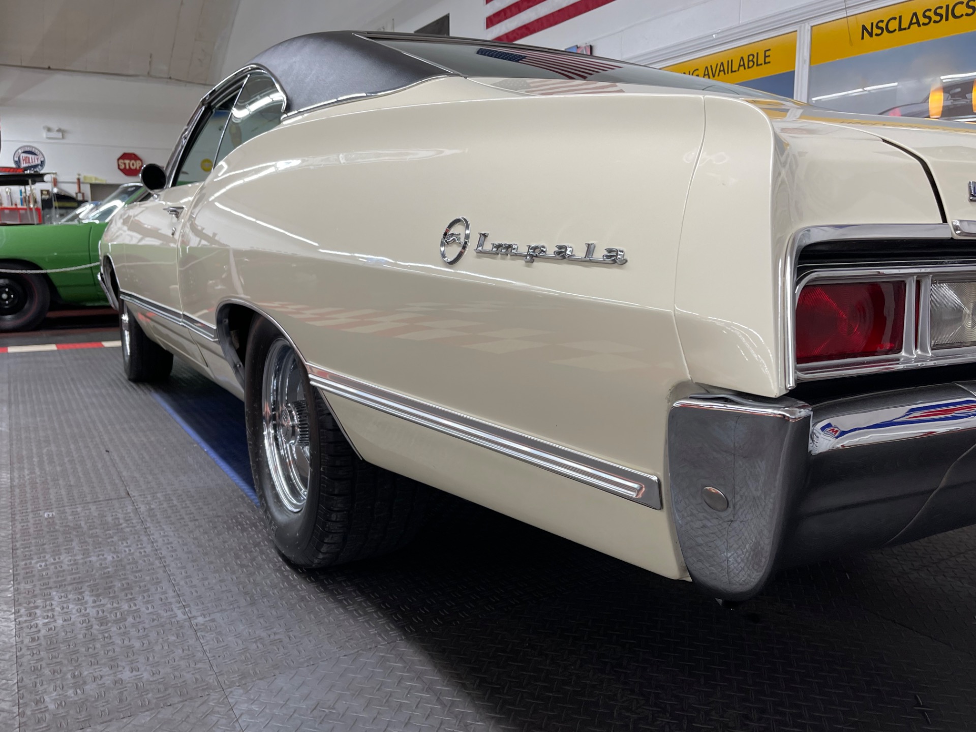 Used 1967 Chevrolet Impala - 427 ENGINE - QUALITY RESTORATION - SEE VIDEO | Mundelein, IL
