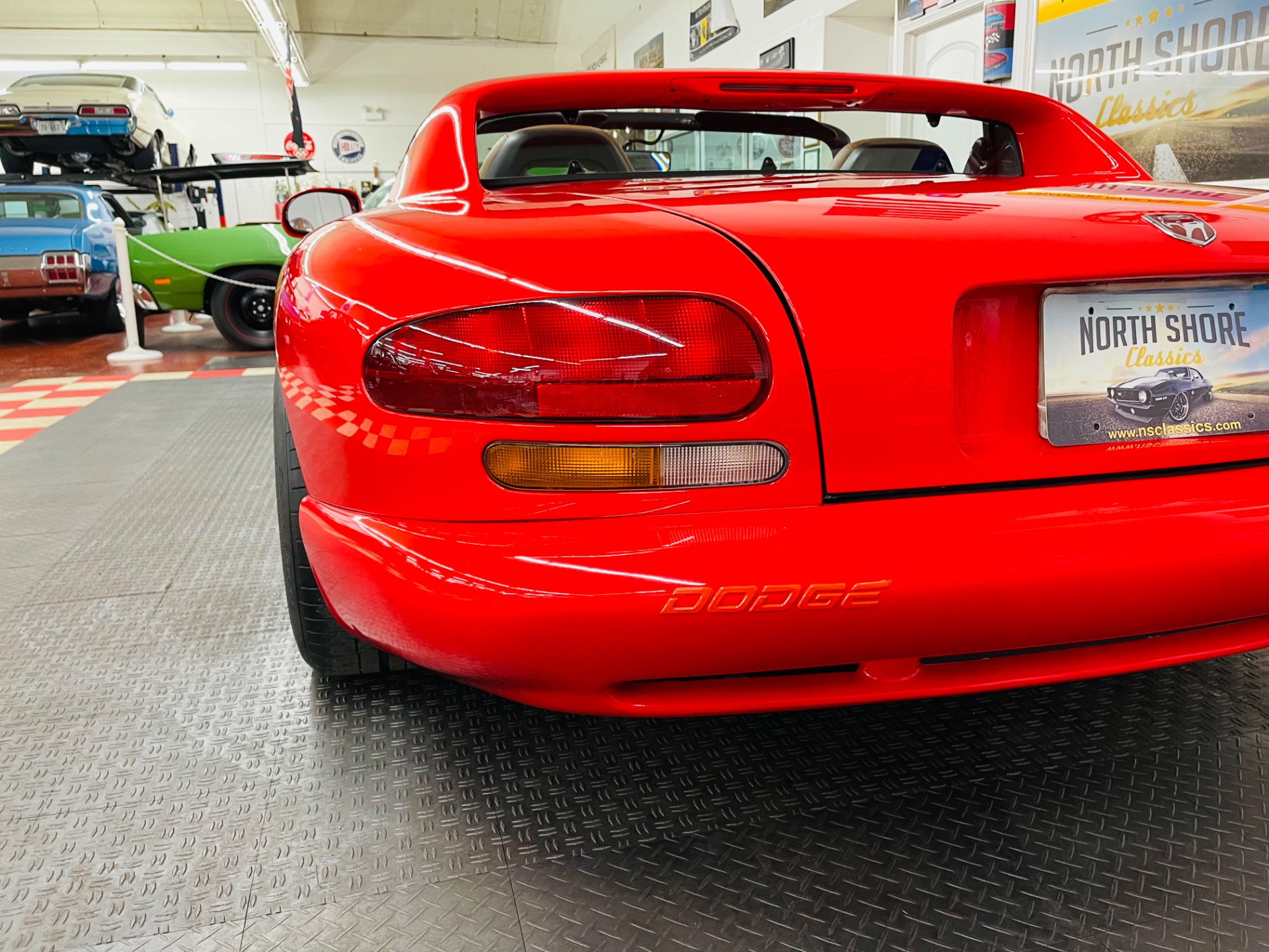 1995 Dodge Viper 20