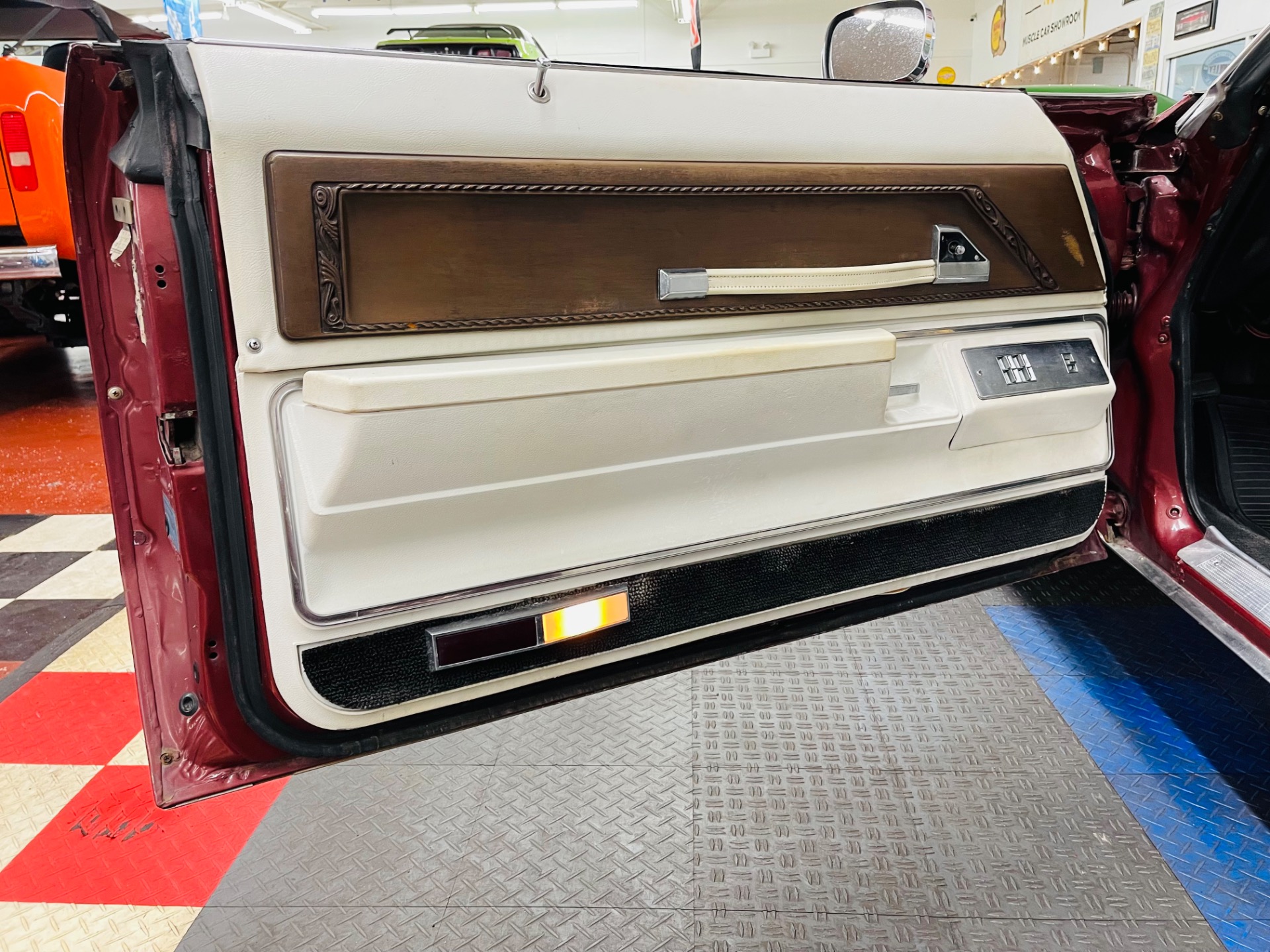 Used 1973 Pontiac Grandville - CONVERTIBLE - NICE POWER OPTIONS - SEE VIDEO | St. Petersburg, FL